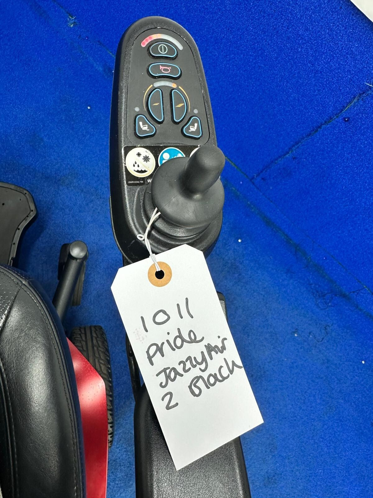 Pride Jazzy Air 2.0 Power Chair Electric Wheelchair with Electric Seat Lift 1011