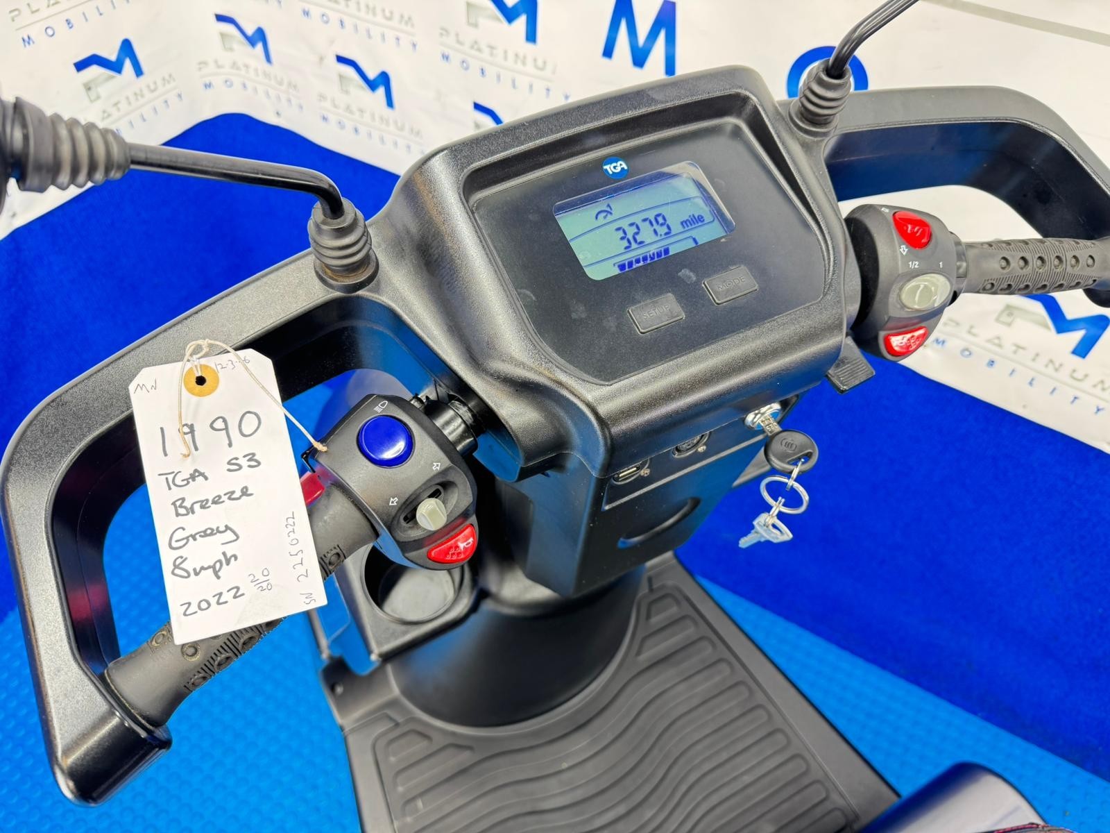 2022 TGA Breeze S3 8MPH LARGE Mobility Scooter All Terrain *1990