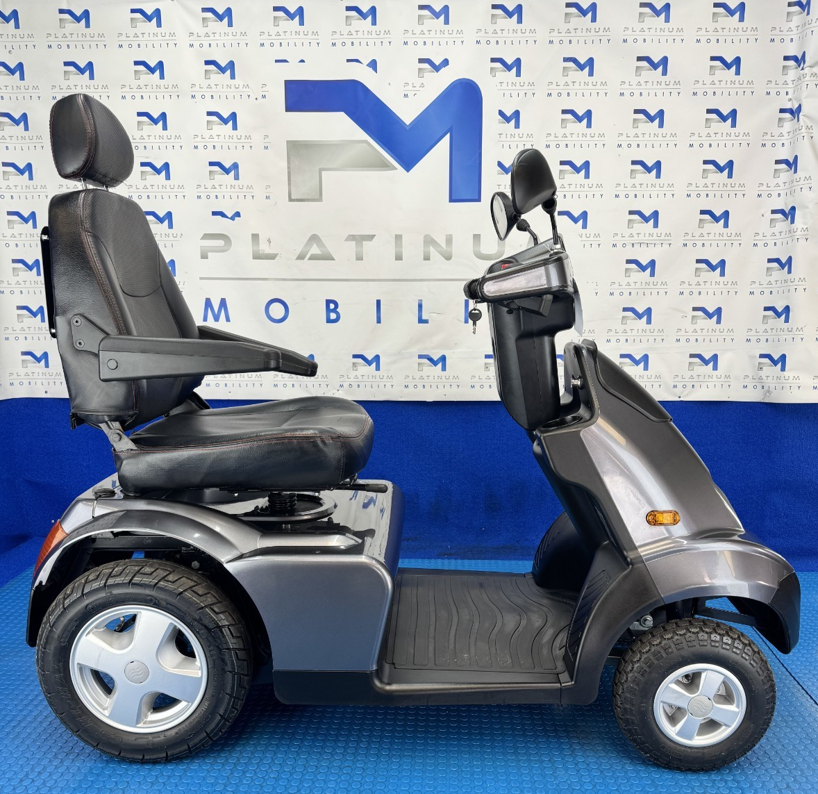 TGA Breeze S4 8MPH All Terrain Mobility Scooter Road Stunning Condition 2114