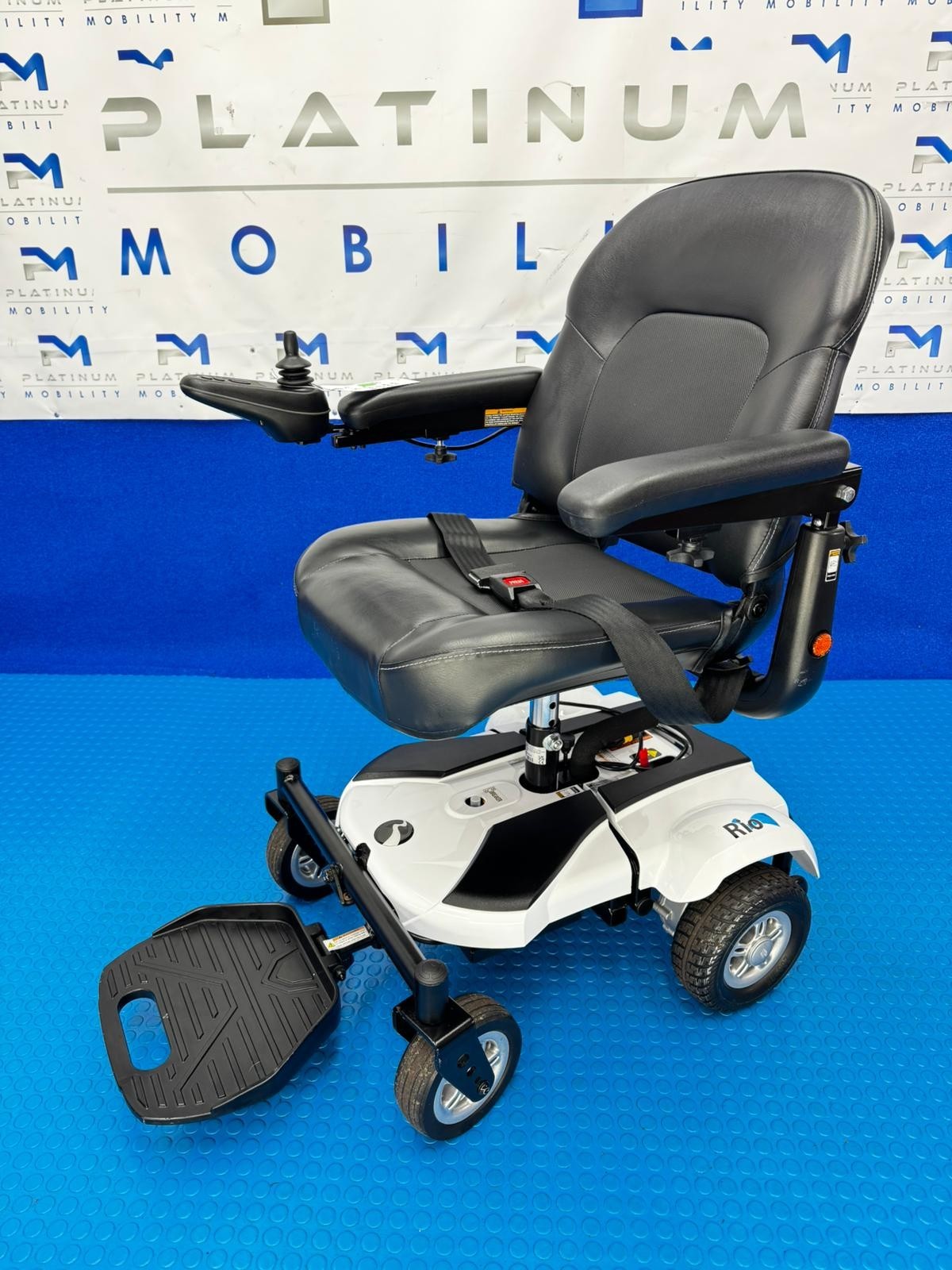 2024 Rascal Rio Small Electric Wheelchair Powerchair 4MPH Boot 1515