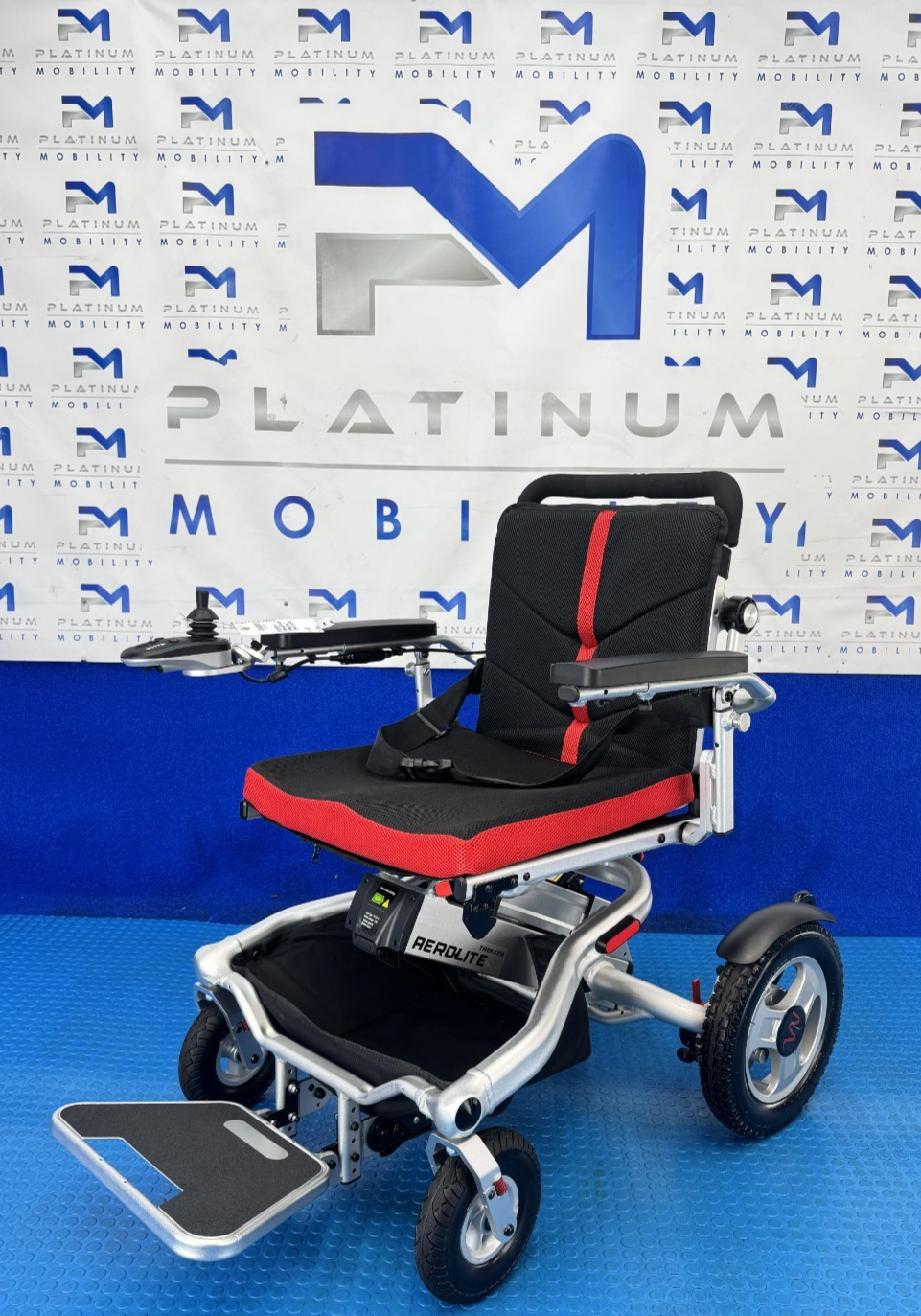 Motion Healthcare Trekker Aerolite ELECTRIC WHEELCHAIR POWERCHAIR 4MPH 2779