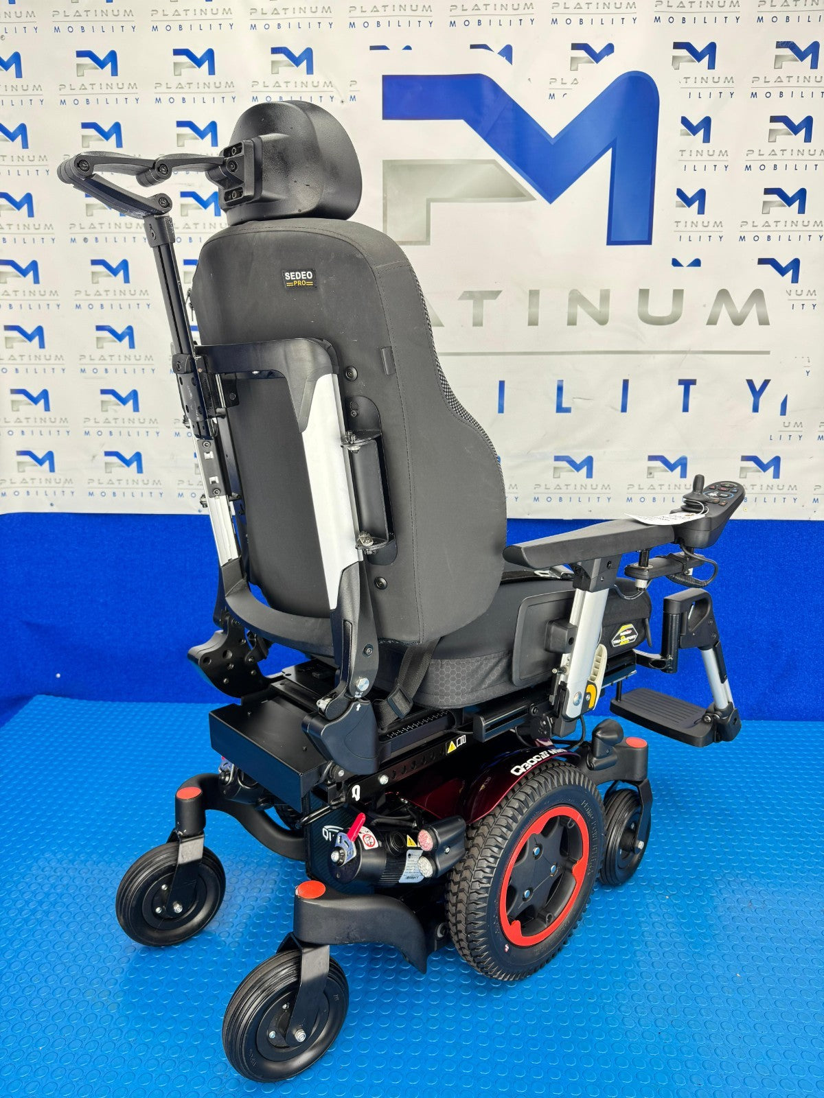 Sunrise Quickie Q300M Mini Powerchair 6mph Riser Electric Wheelchair *2010
