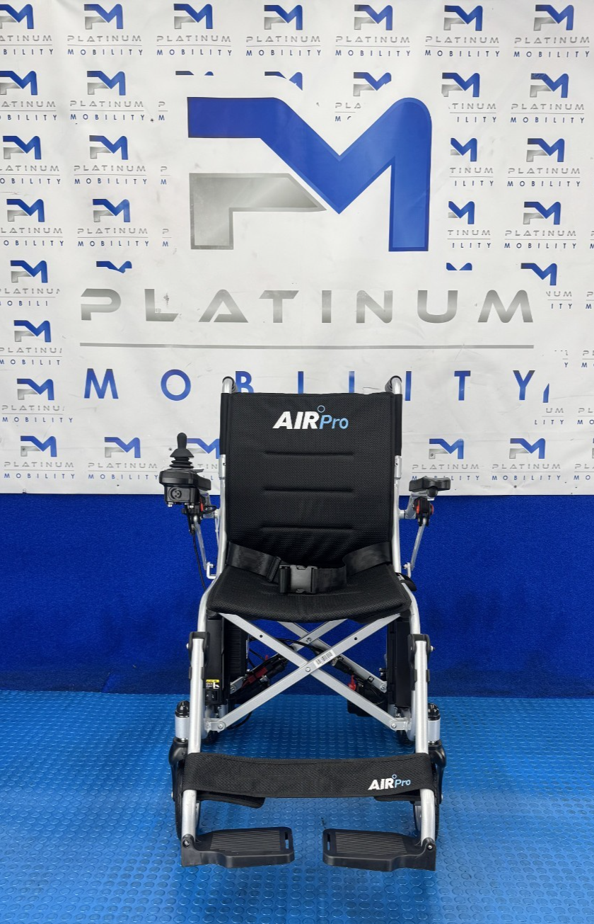 MONARCH AIR PRO LIGHTWEIGHT FOLDING POWERCHAIR 12.5KG TRAVEL 2486