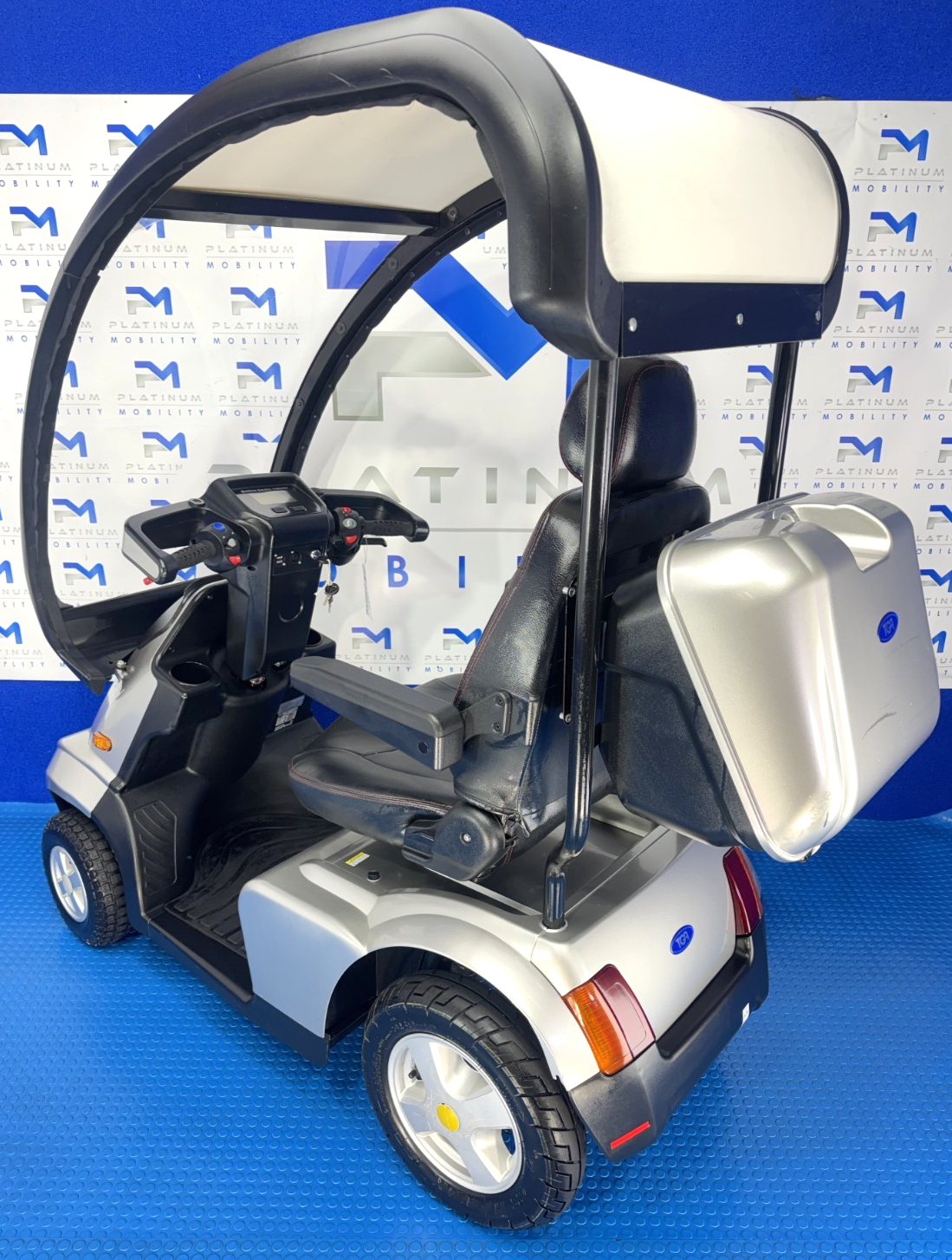 TGA Breeze S4 Canopy 8mph Road LARGE All Terrain Mobility Scooter 4019