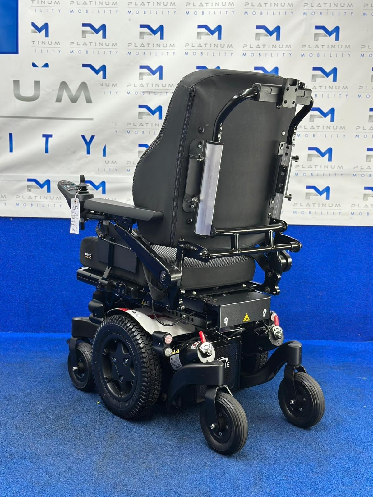 Quickie Q300 Mini Powerchair – 6mph Riser Electric Wheelchair by Sunrise (1485)