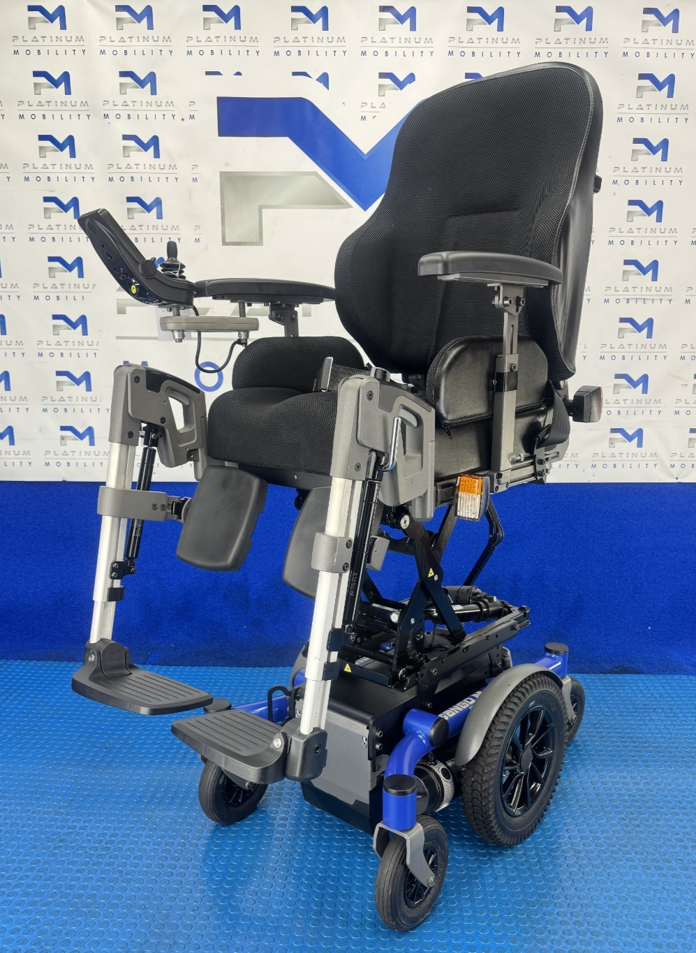 2025 Dietz Sango Advaned M Slimline 6MPH Rise & Tilt Electric Wheelchair 2541