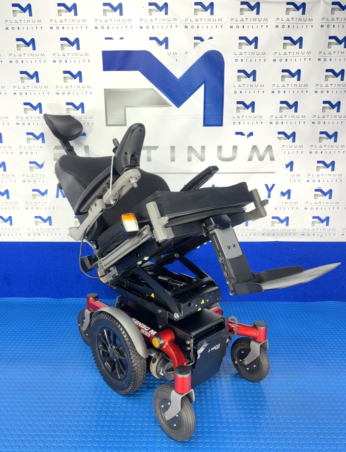 DIETZ SANGO ADVANCED M 4 MPH ELECTRIC POWERCHAIR Rise & Tilt 2709