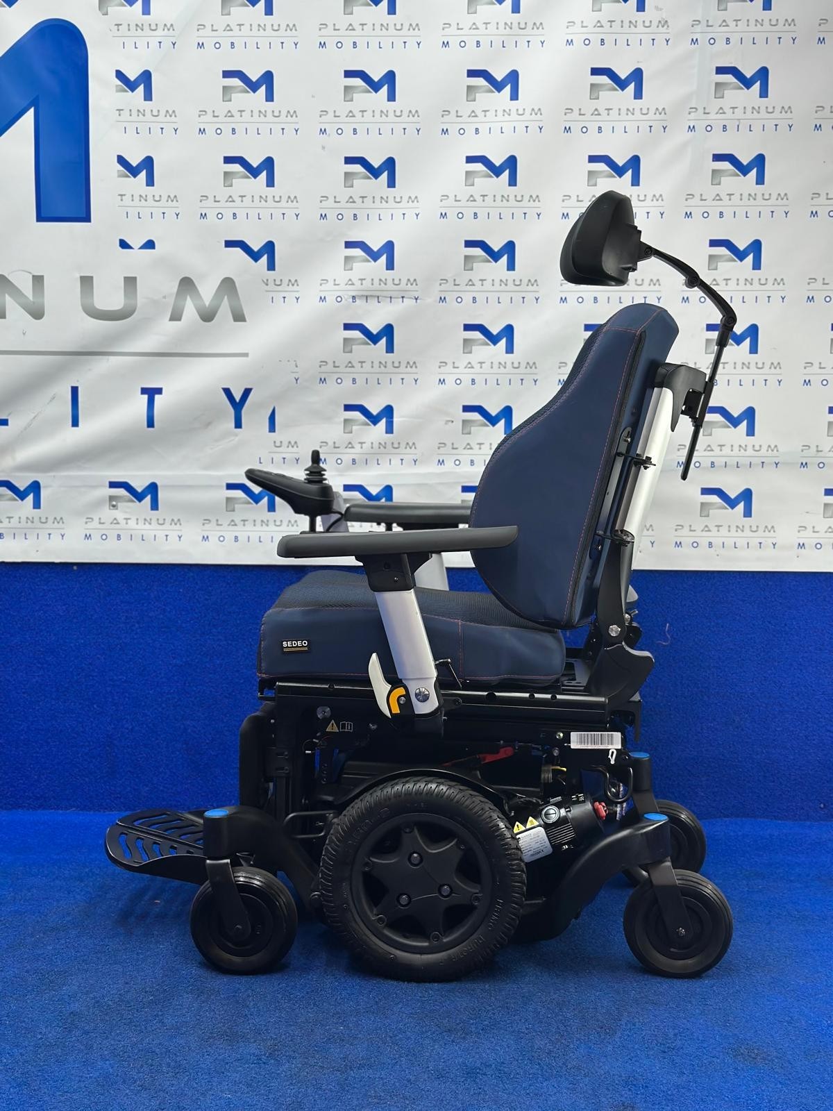 Quickie Q500 M Powerchair – 6mph Riser Electric Wheelchair by Sunrise (1423)