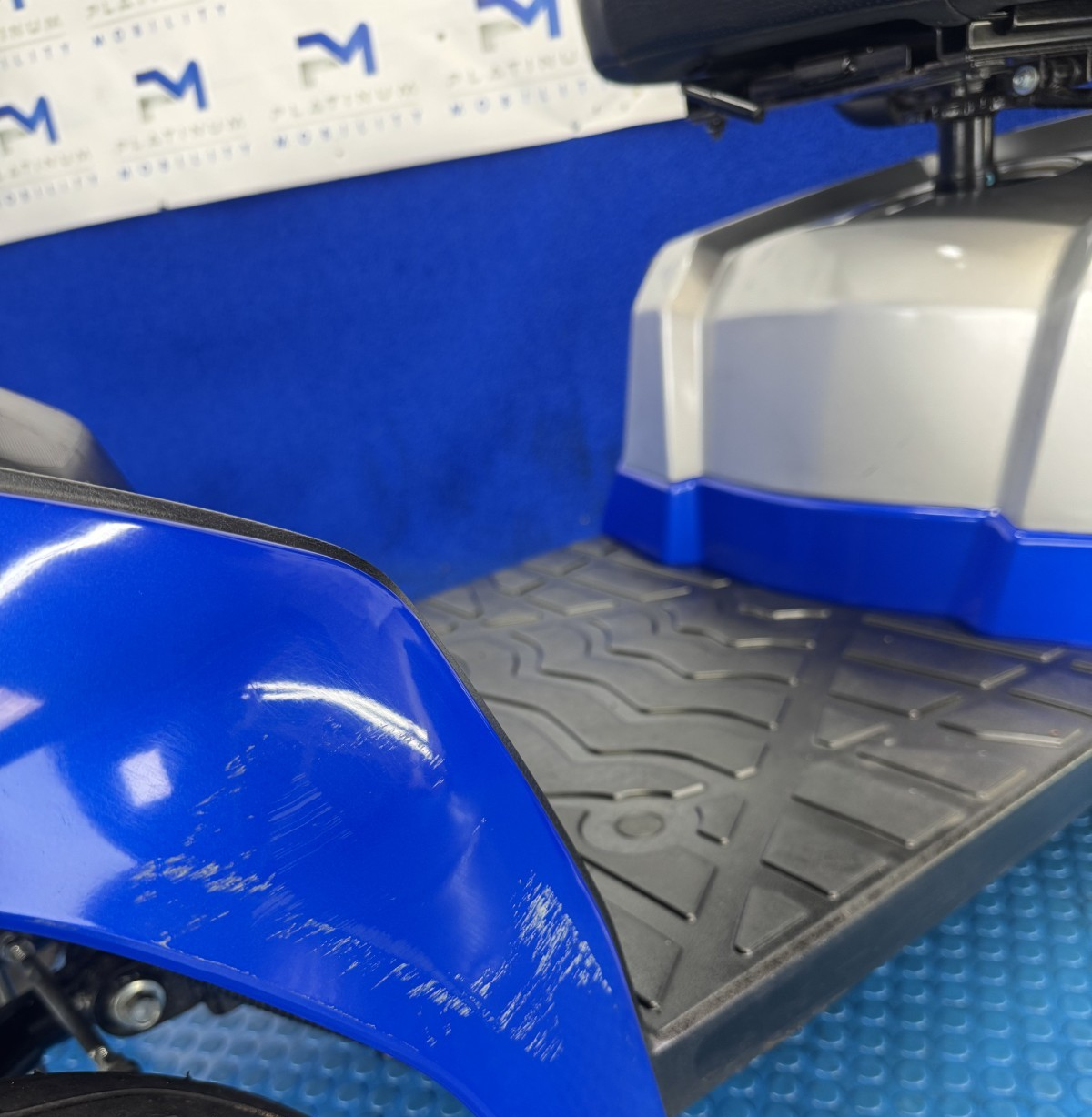 Kymco Maxer Mobility Scooter New Batteries Air Tyres 8mph 2540