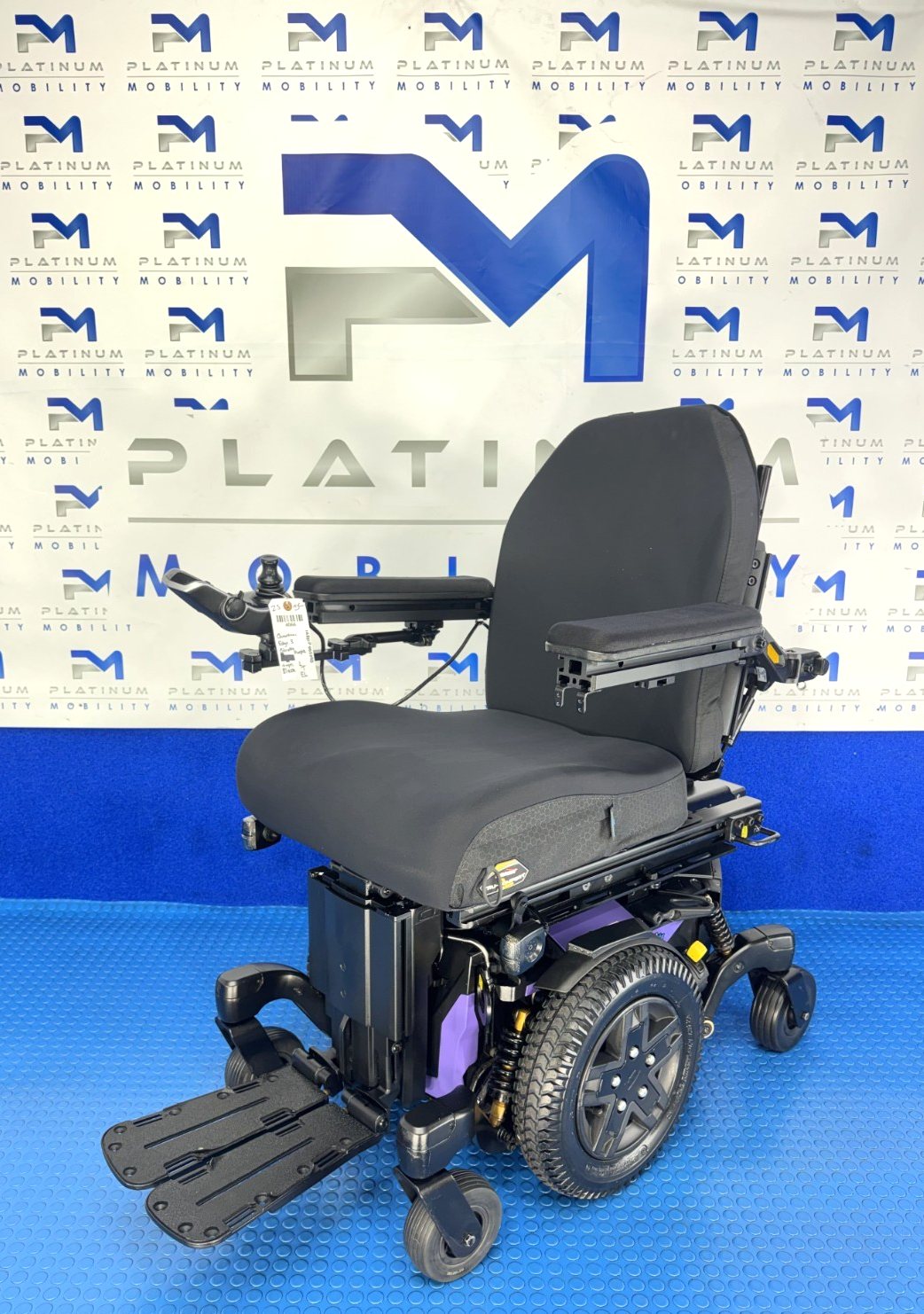 PRIDE QUANTUM EDGE 3 STRETTO 6 MPH ELECTRIC Rise, Tilt, Legs  POWERCHAIR 4066
