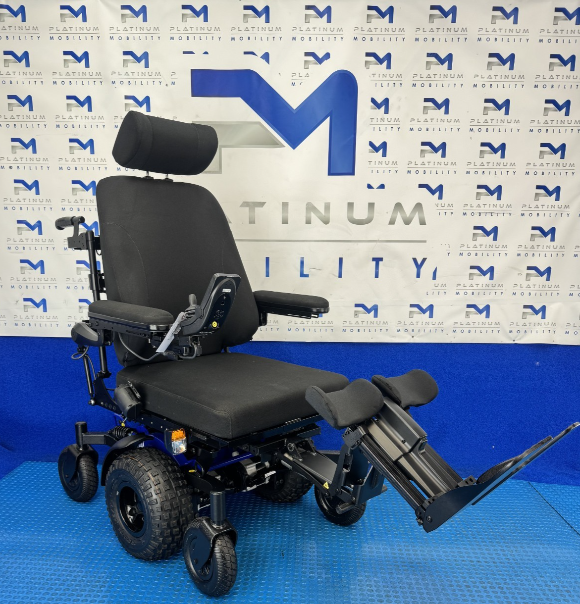 Magic Mobility Frontier V6 Wheelchair Rise, Tilt, Electric legs 6 Mph 2510