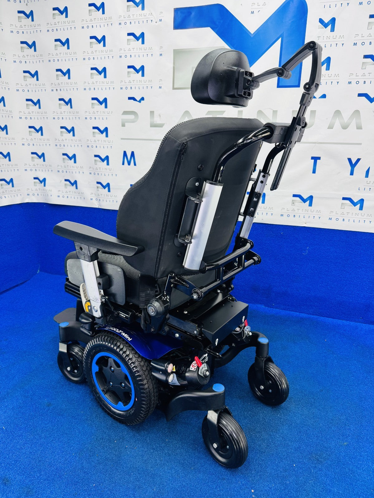 Quickie Q300 Mini Powerchair – 6mph Riser Electric Wheelchair by Sunrise (1484)