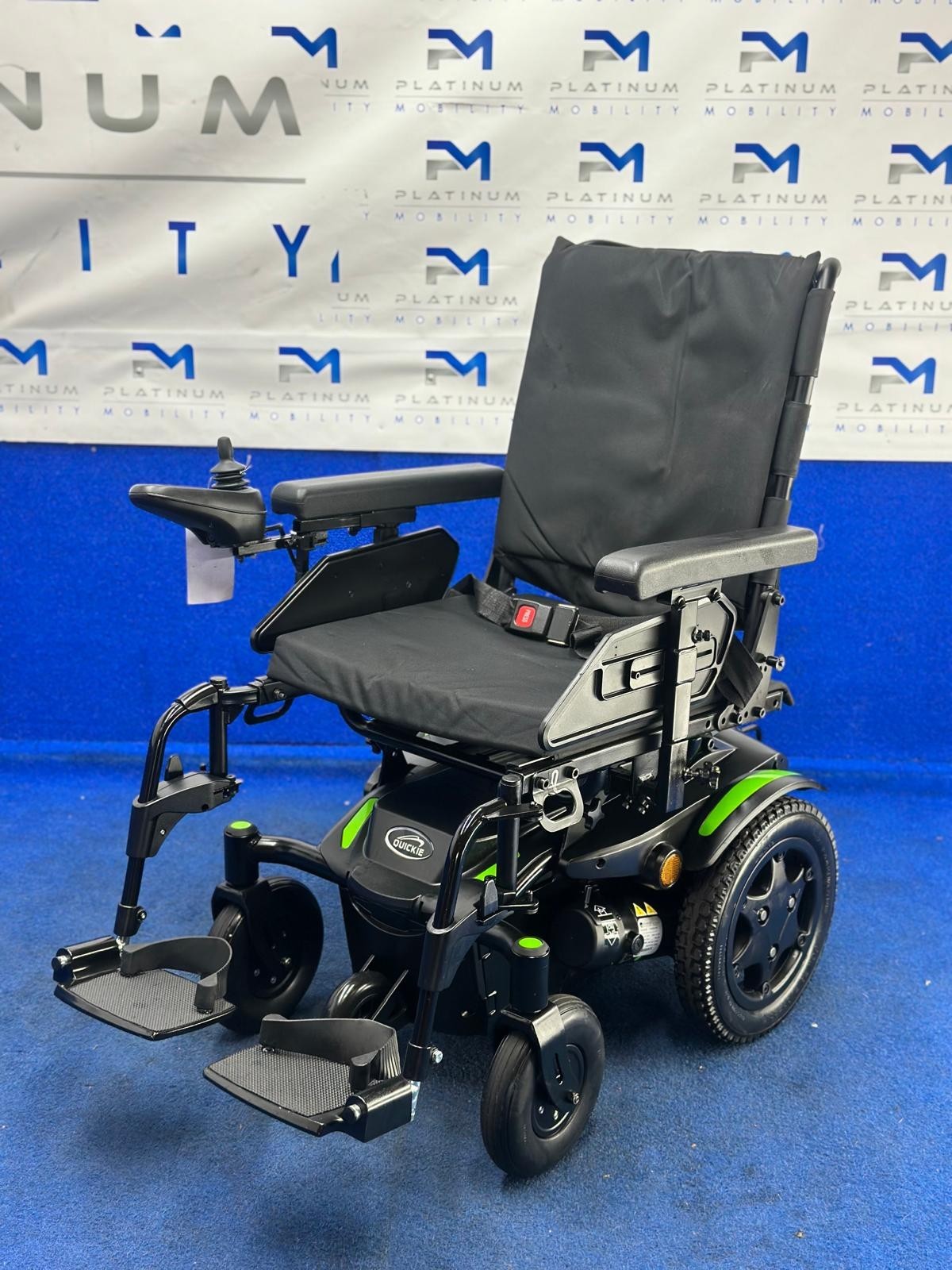2024 Quickie Q100R Powerchair – 4mph Small Electric Wheelchair (1052)