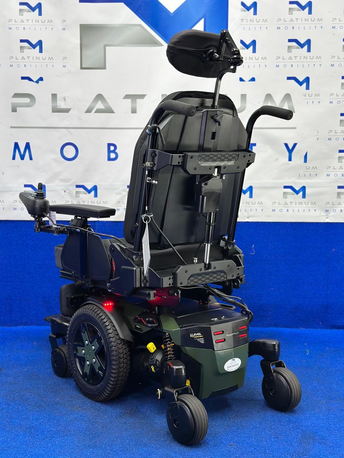 Quantum Edge 3 Stretto Powerchair – 4mph, Compact Electric Wheelchair (1236)