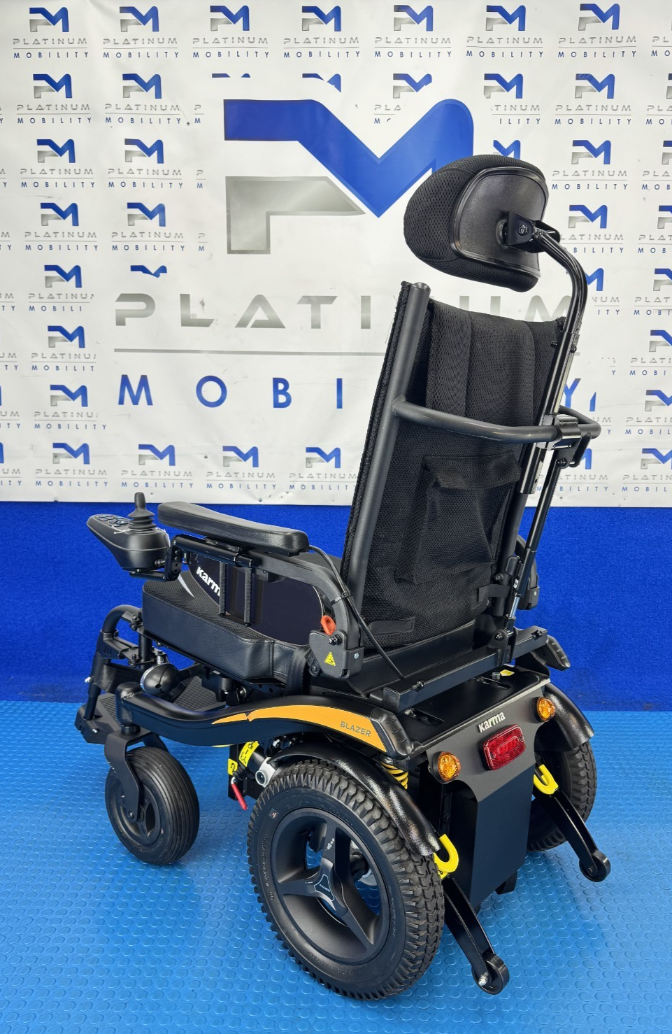 KARMA BLAZER 2 MOBILITY ELECTRIC WHEELCHAIR POWERCHAIR 4 MPH All Terrain 2802