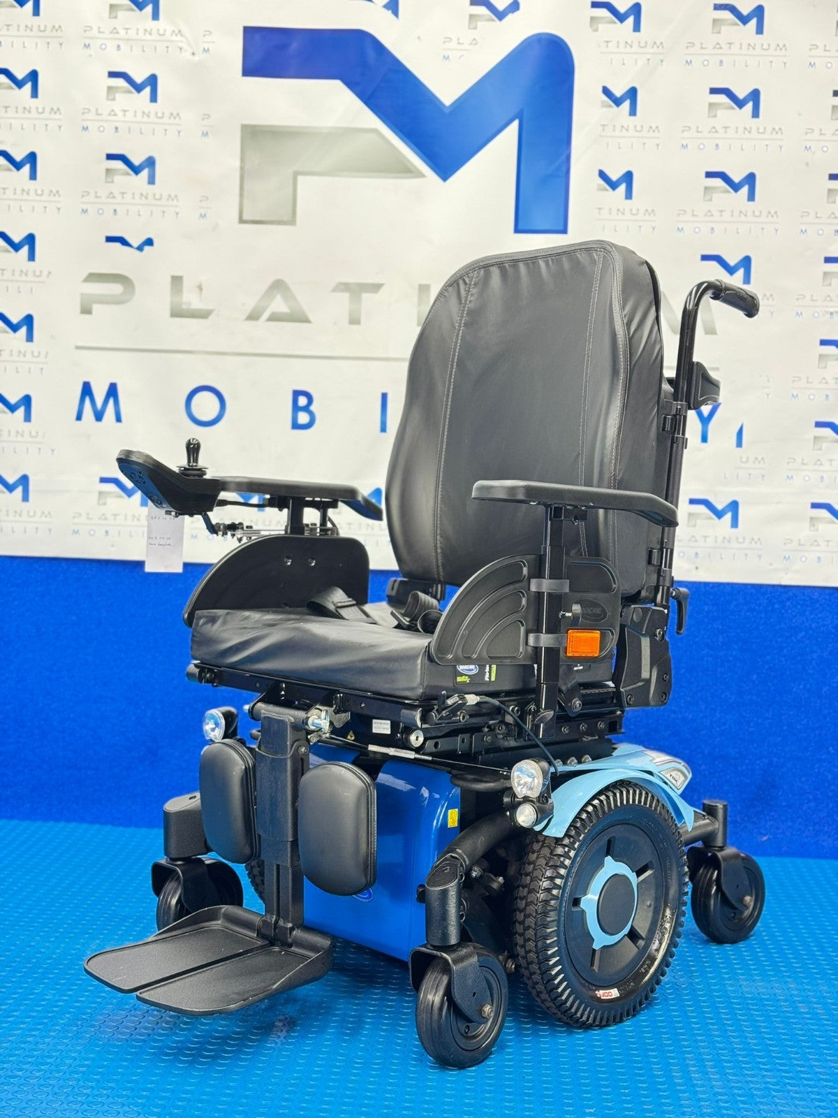 2025 INVACARE TDX SP2 7MPH MWD RISER ELECTRIC WHEELCHAIR POWERCHAIR 1907