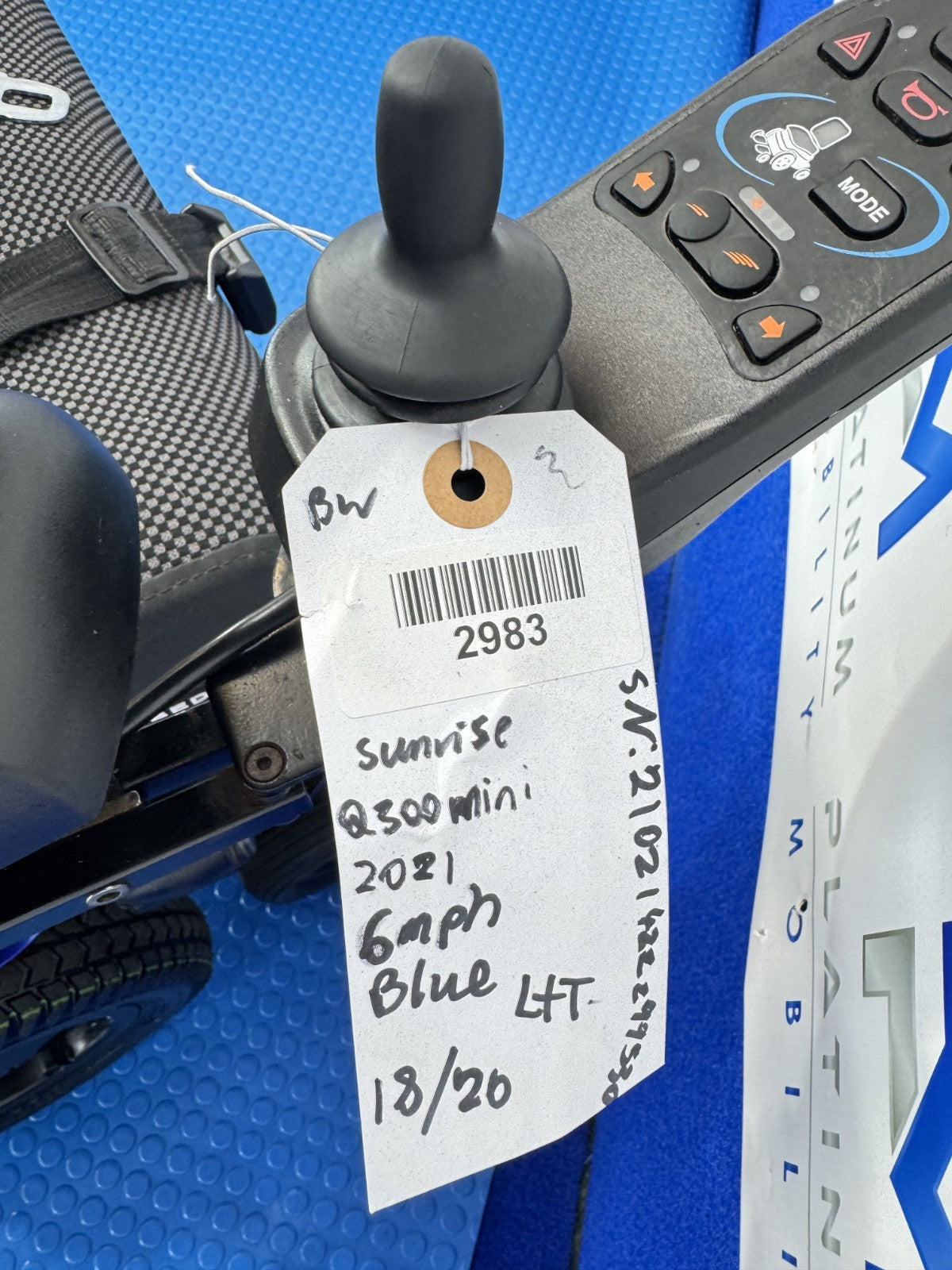 Sunrise Quickie Q300M Powerchair 6 mph Riser, Tilt Electric Wheelchair 2983