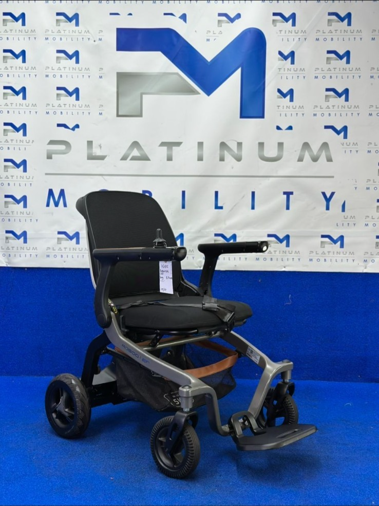 2024 Robooter E40 Folding Mobility Electric Wheelchair Remote 4mph 1665