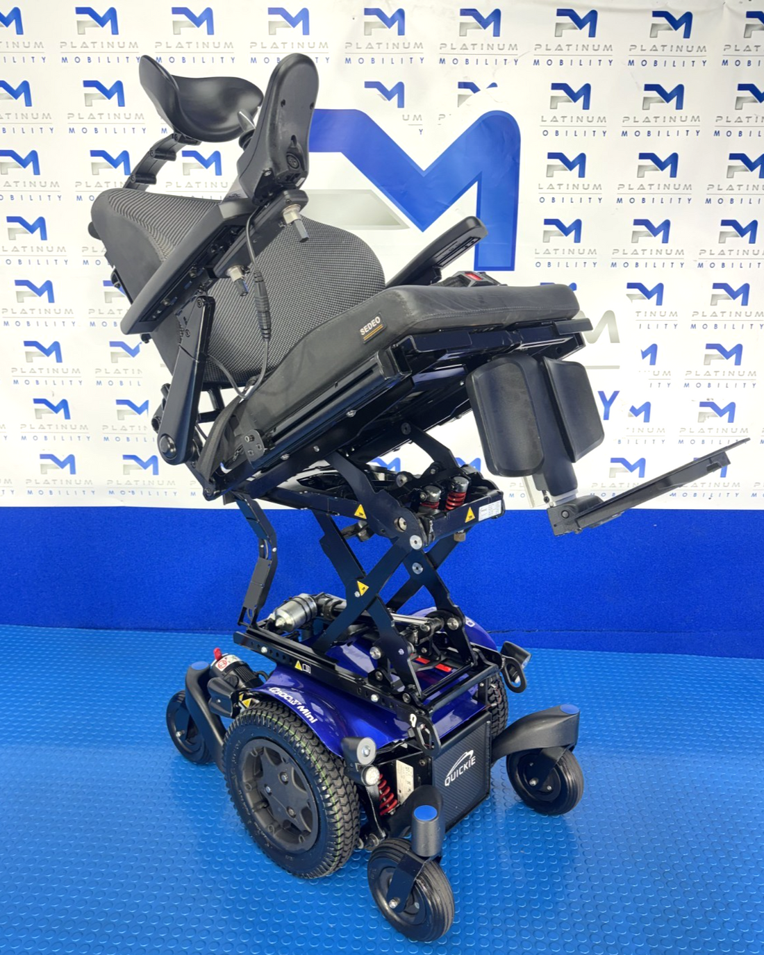 Sunrise Quickie Q300M Powerchair 6 mph Riser, Tilt Electric Wheelchair 2684
