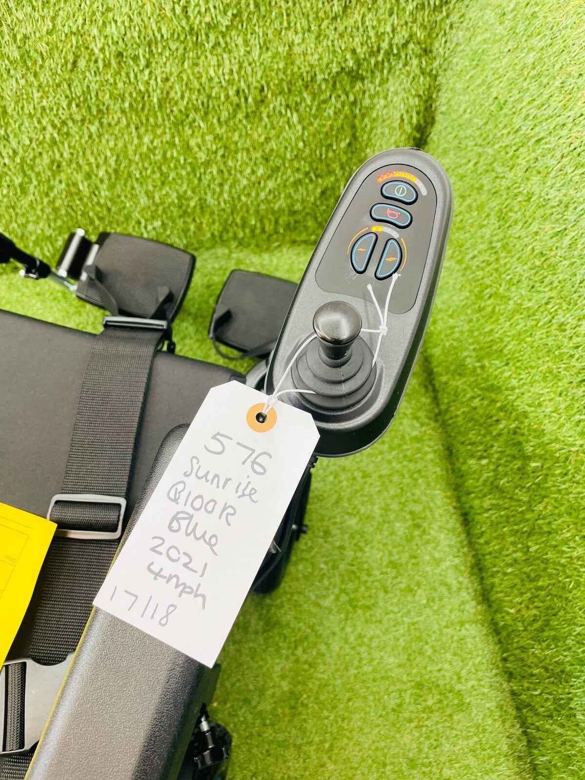 2021 Quickie Q100 R with Standard Seating Powerchair Electric Wheelchair