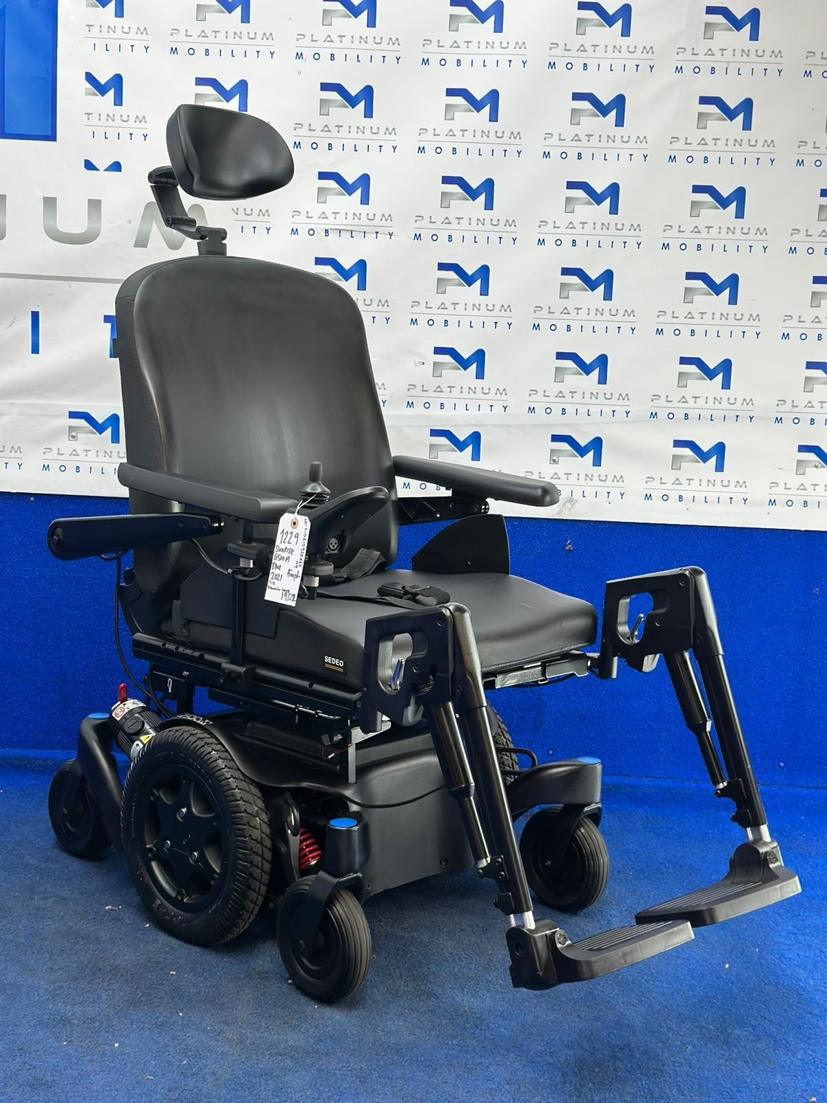 Quickie Q500 M Powerchair – 4mph Tilt Electric Wheelchair by Sunrise (1229)