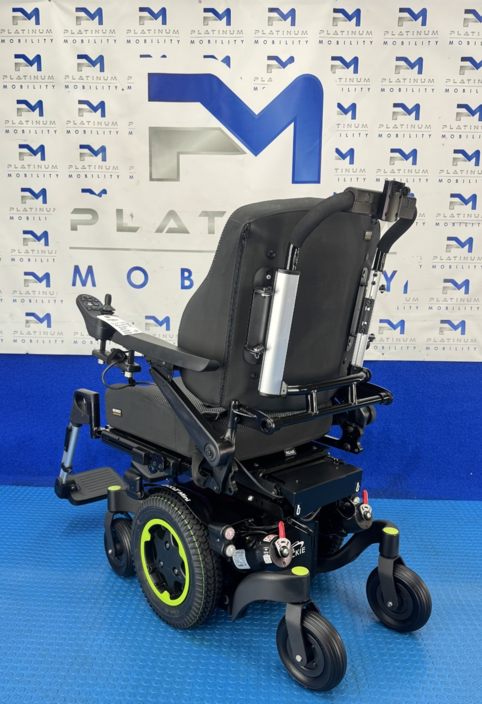 Sunrise Quickie Q300M Powerchair 6 mph Riser, Tilt Electric Wheelchair 2862