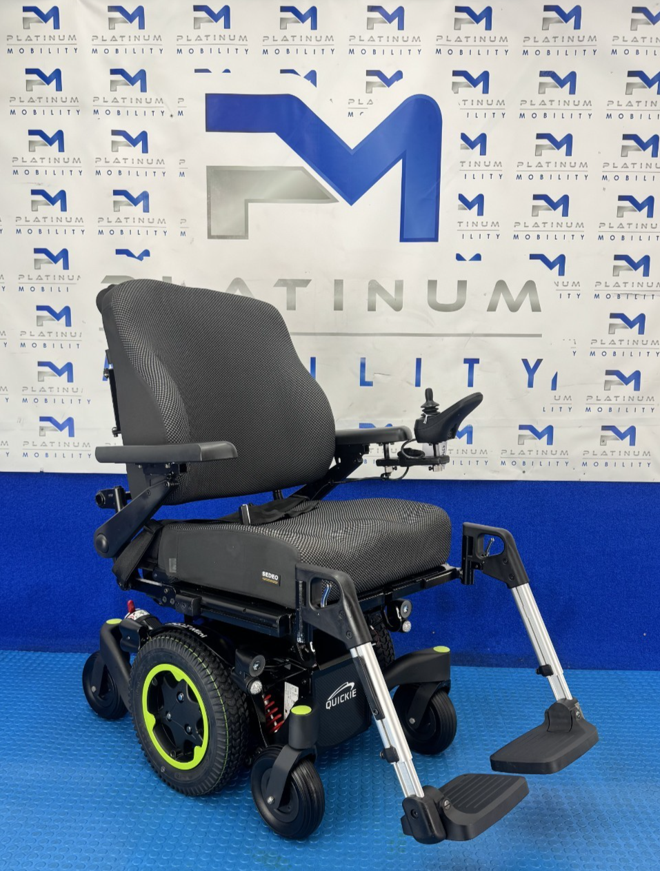 Sunrise Quickie Q300M Powerchair 6 mph Riser, Tilt Electric Wheelchair 2862