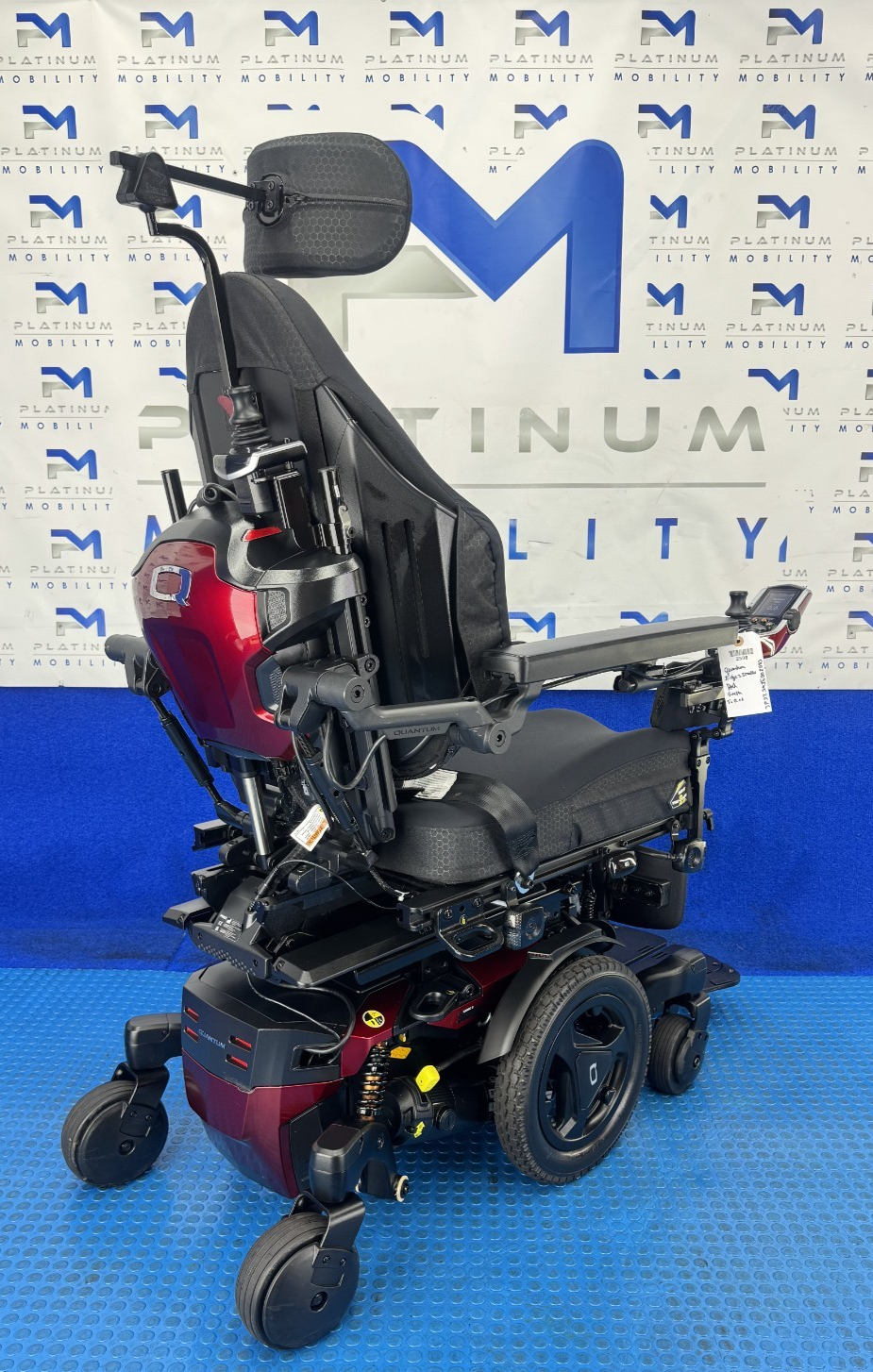 PRIDE QUANTUM EDGE 3 STRETTO 6MPH ELECTRIC POWERCHAIR TILT, RECLINE, LEGS 2508