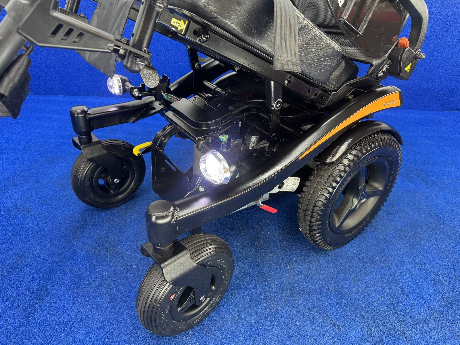 KARMA BLAZER 2 MOBILITY ELECTRIC WHEELCHAIR POWERCHAIR SCOOTER 6 MPH All Terrain