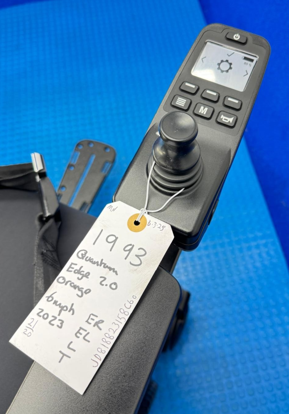 PRIDE QUANTUM Q6 EDGE 2.0 i-LEVEL 6 MPH ELECTRIC MOBILITY POWERCHAIR 1993