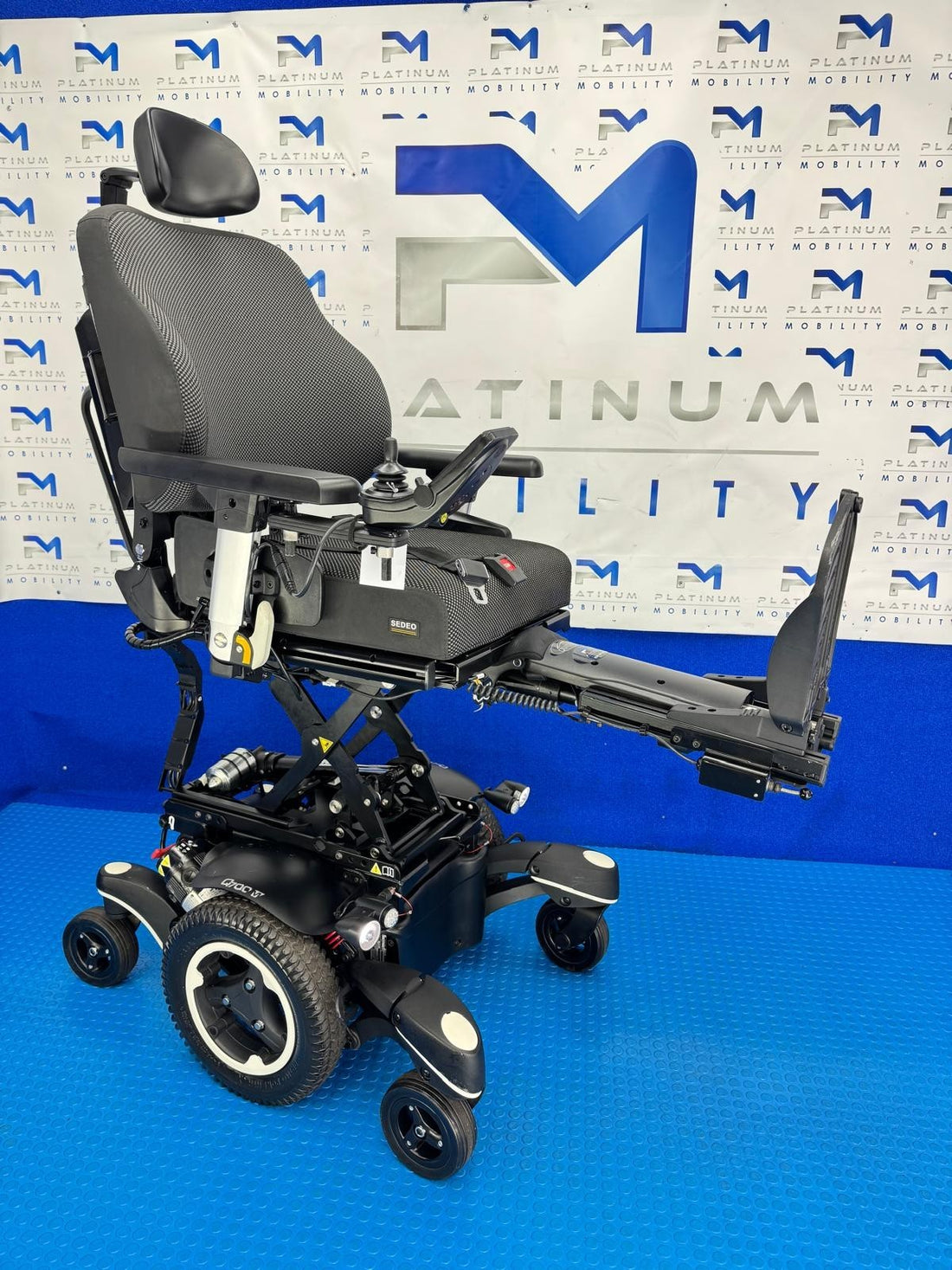 Sunrise Quickie Q700M Powerchair – 6mph Riser Recline Electric Wheelchair 1997
