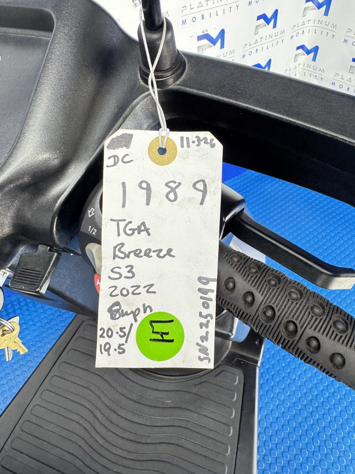 TGA Breeze S3 8MPH LARGE Mobility Scooter All Terrain 1989