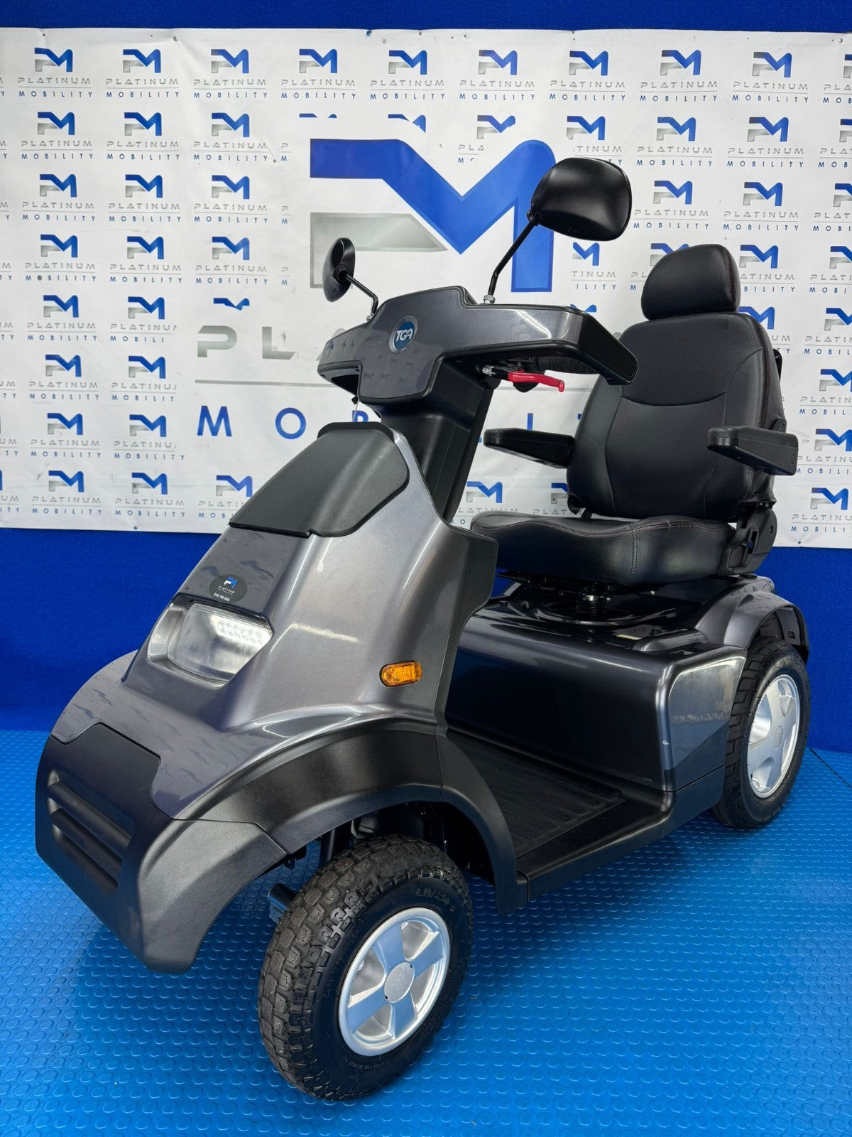 2021 TGA Breeze S3 8MPH Large All Terrain Mobility Scooter Road Legal #2112