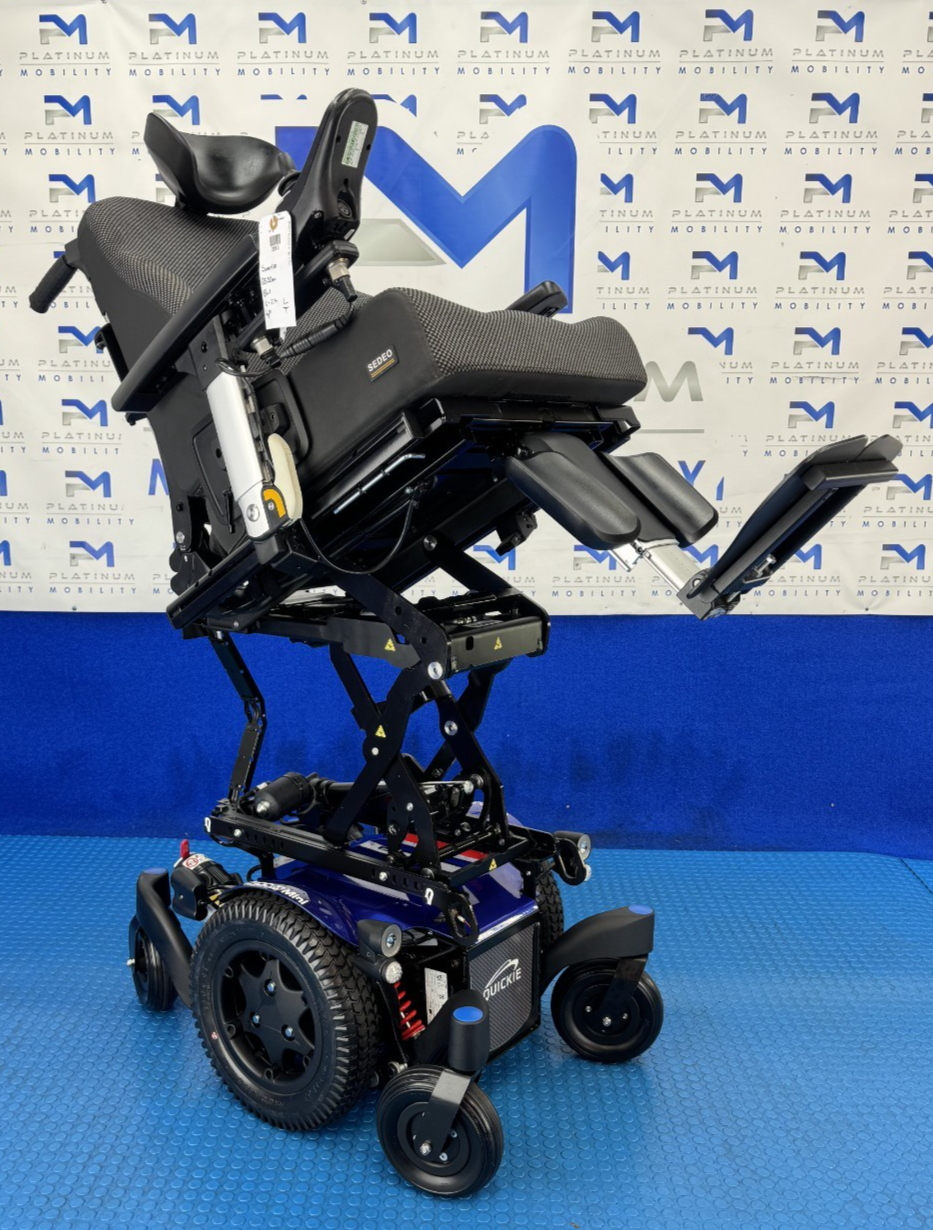 Sunrise Quickie Q300M Mini Powerchair 6 mph Riser Electric Wheelchair 2283