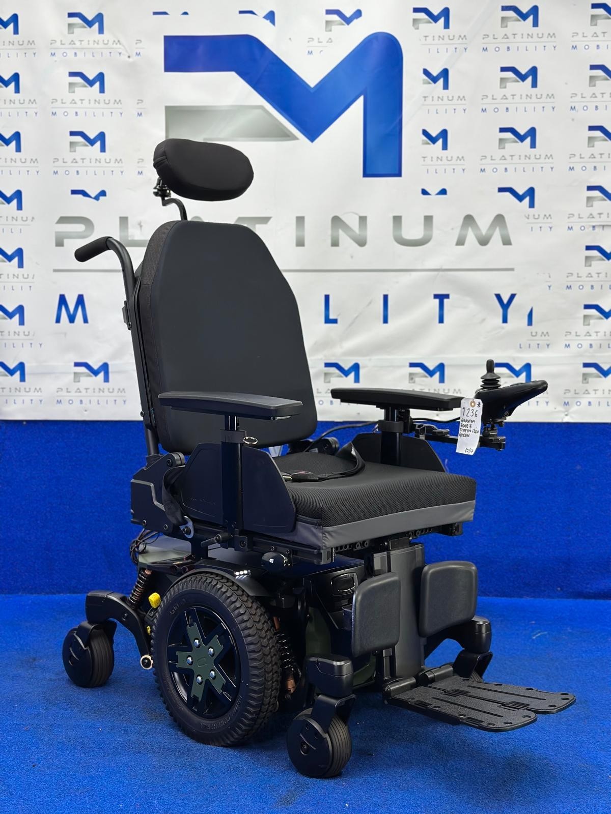 Quantum Edge 3 Stretto Powerchair – 4mph, Compact Electric Wheelchair (1236)