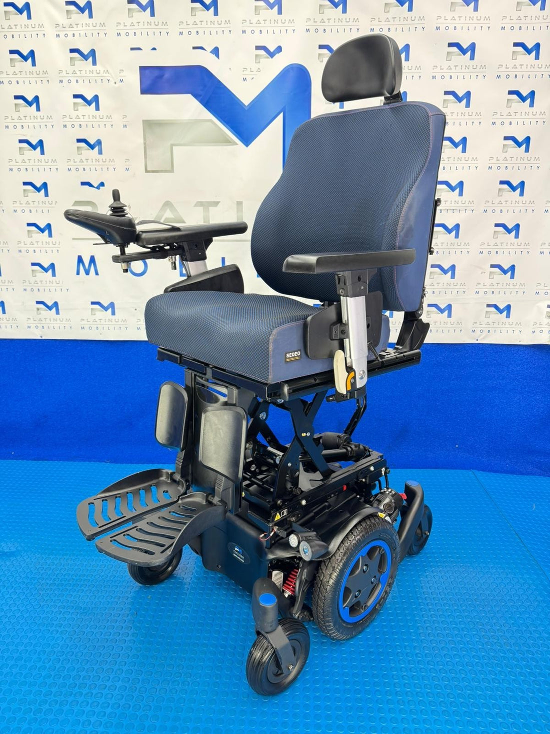 Sunrise Quickie Q500 M Powerchair – 6mph Riser Electric Wheelchair 1941