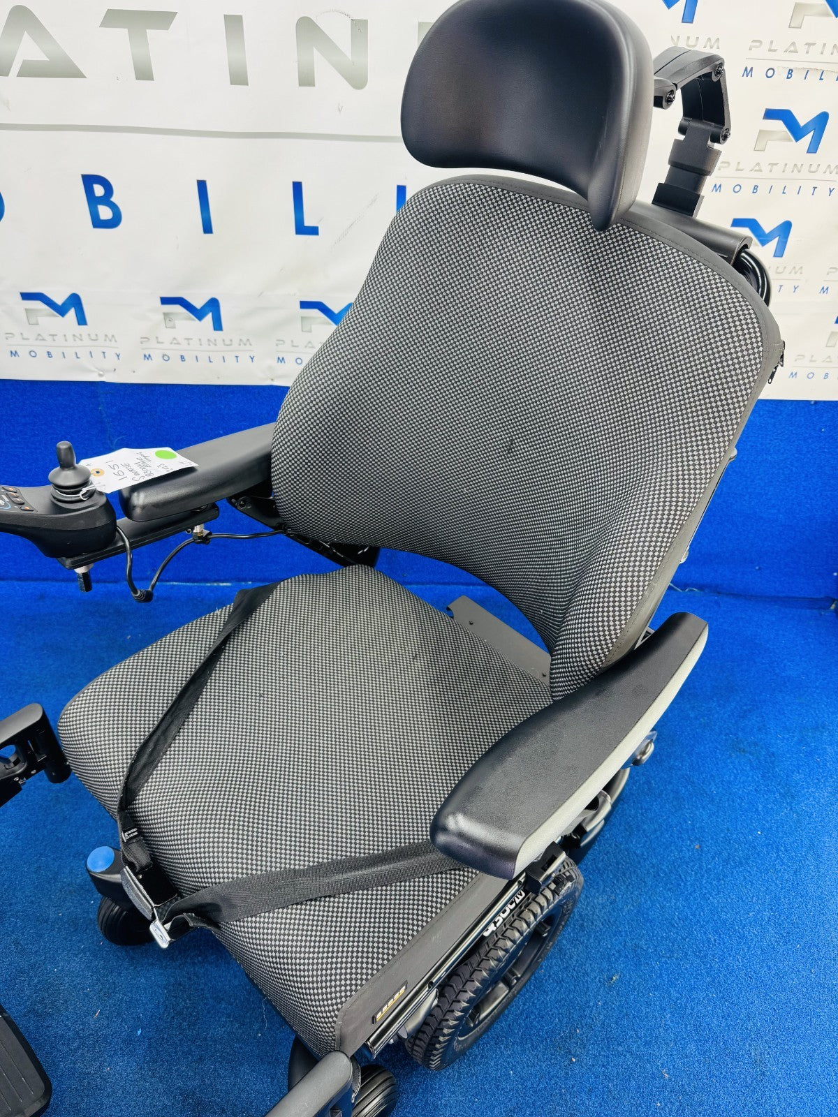 Quickie Q300 Mini Powerchair – 6mph Riser Electric Wheelchair by Sunrise (1451)