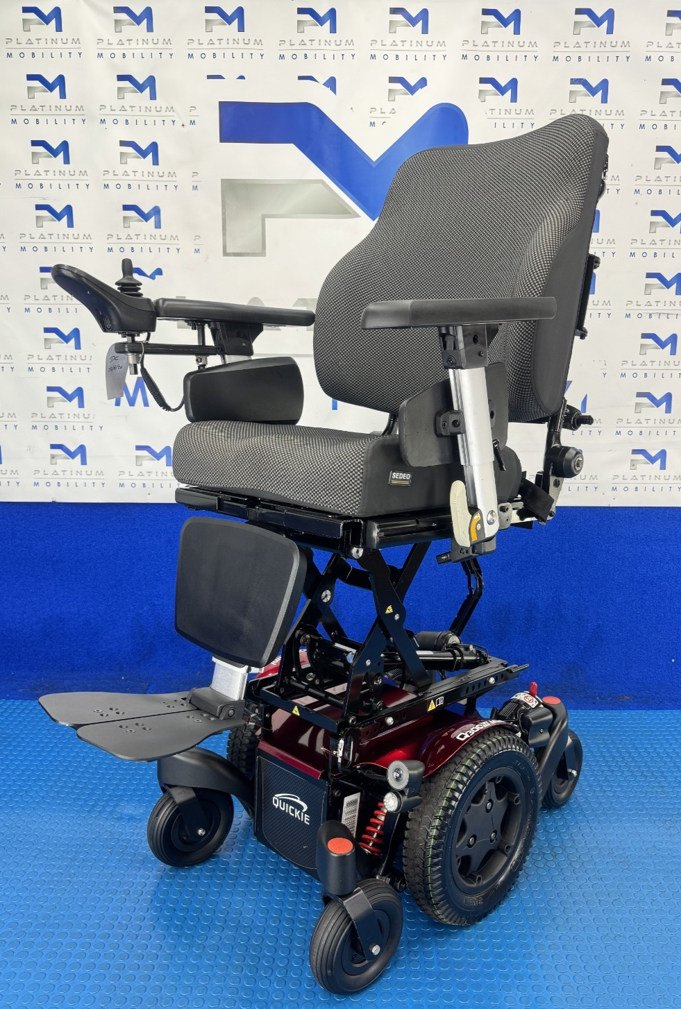Sunrise Quickie Q300M Powerchair 6 mph Riser, Tilt Electric Wheelchair 2751