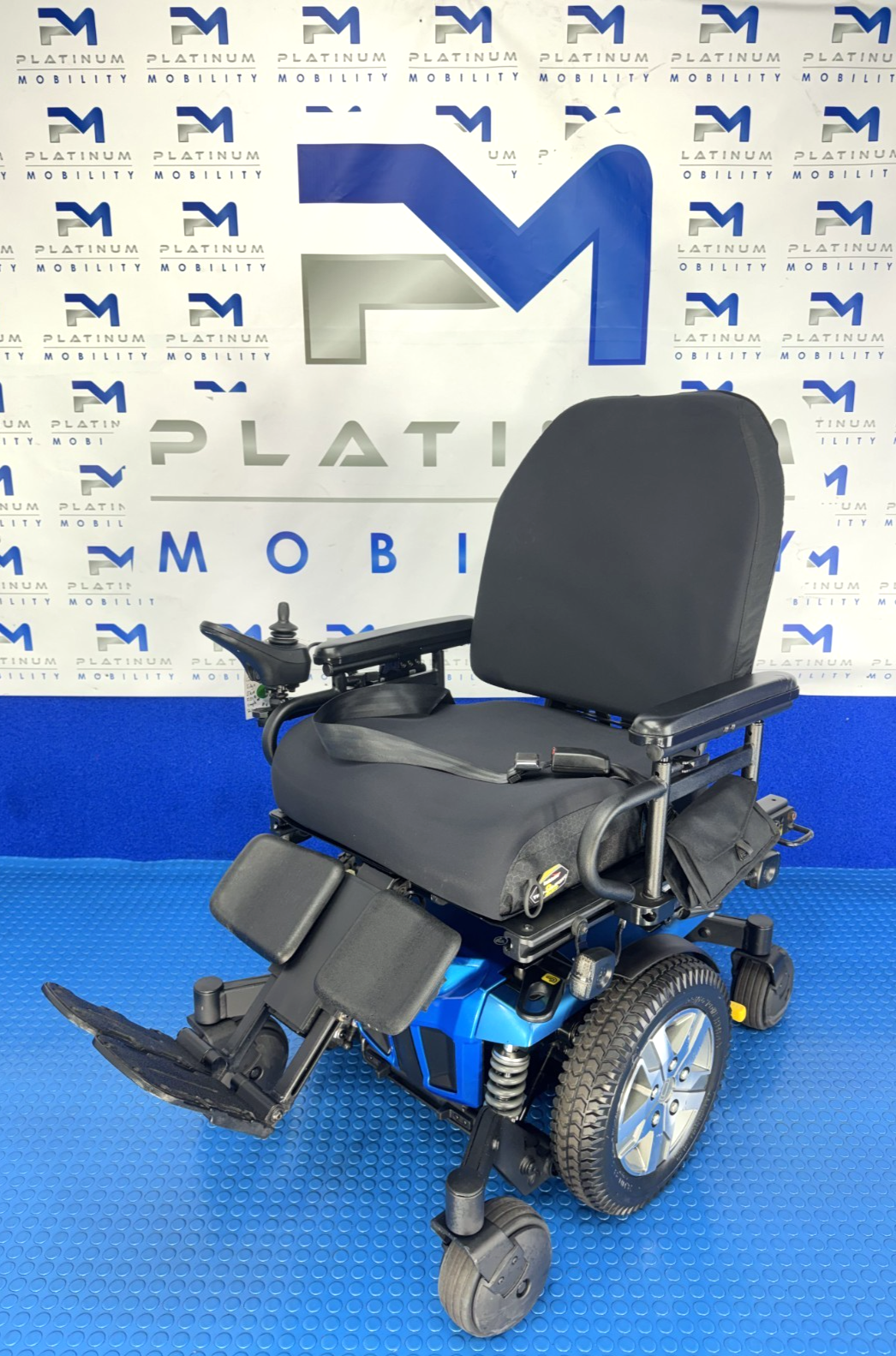 PRIDE QUANTUM EDGE 2.0 6MPH Heavy Duty Electric Recline Powerchair 2955