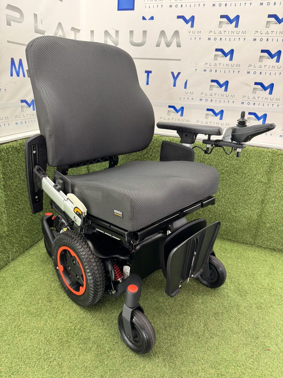 2022 SUNRISE QUICKIE Q500 M 4 MPH ELECTRIC MOBILITY POWERCHAIR WHEELCHAIR CHAIR