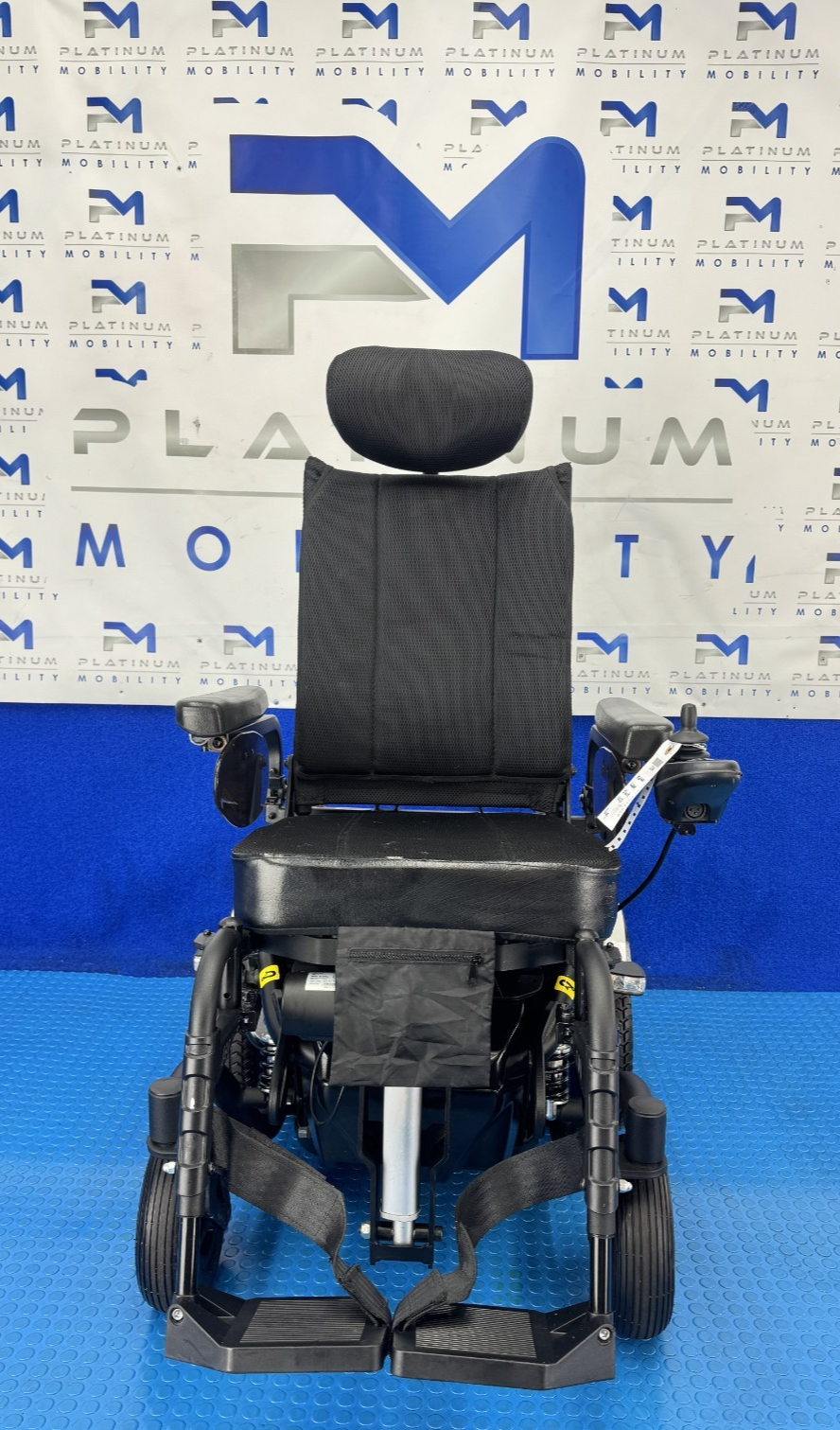 KARMA LEON 6MPH ELECTRIC POWERCHAIR | AIR TYRES | NEW BATTERIES 2756