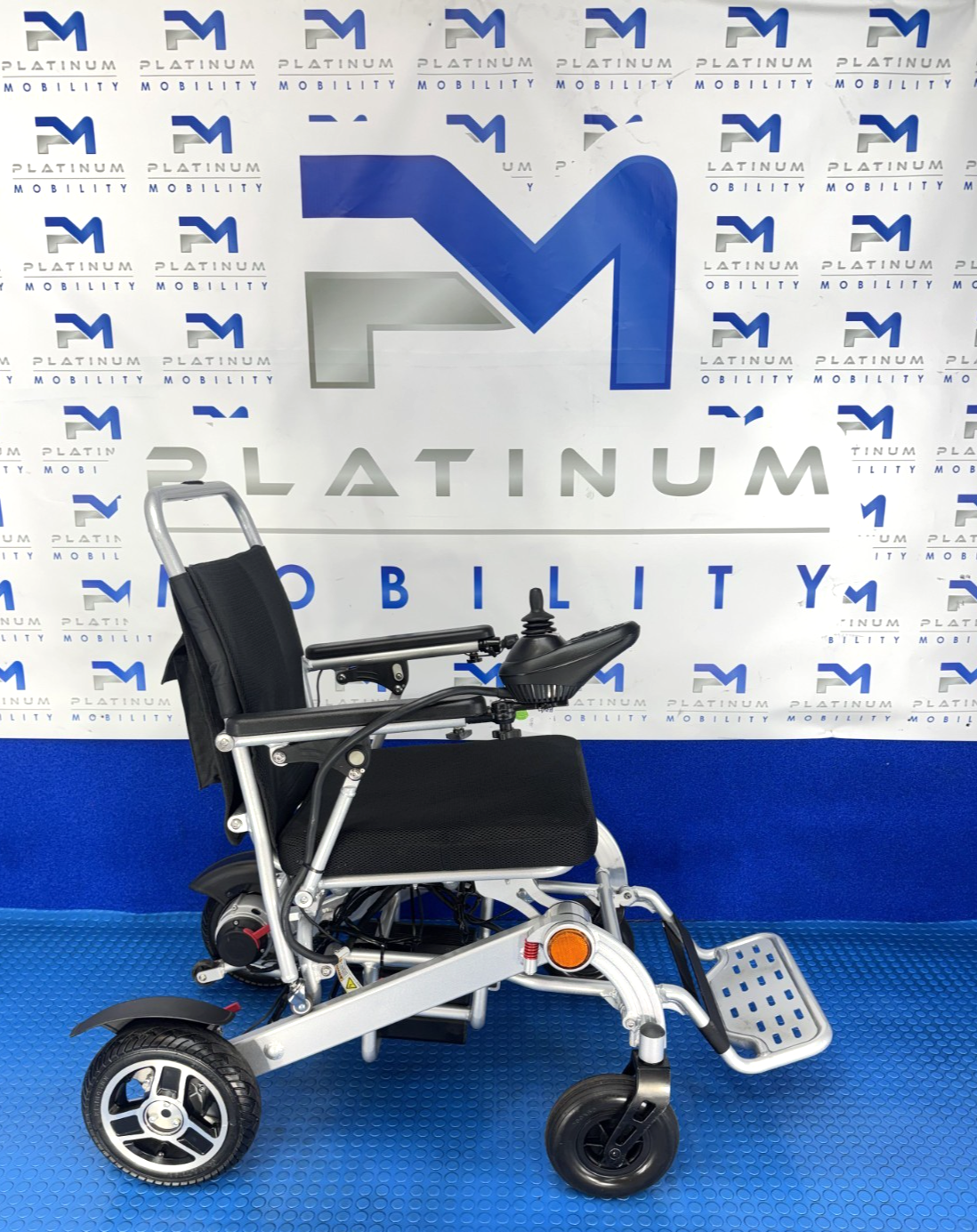 Pride iGo Plus Folding Powerchair 4Mph – Lightweight Electric Wheelchair 1739