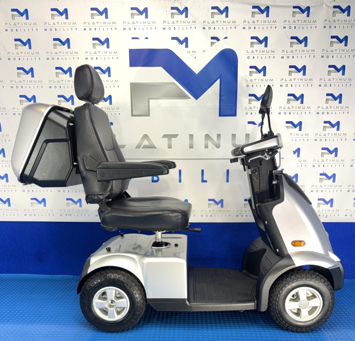 TGA Breeze S4 8MPH All Terrain Mobility Scooter New Batteries No VAT 2342