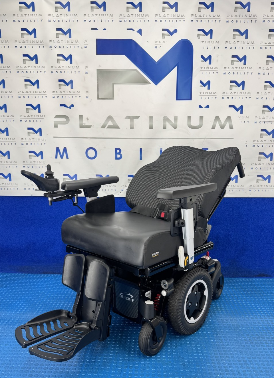 2026 SUNRISE QUICKIE Q300M 6MPH ELECTRIC RECLINE LEGS RISER TILT POWERCHAIR 2579
