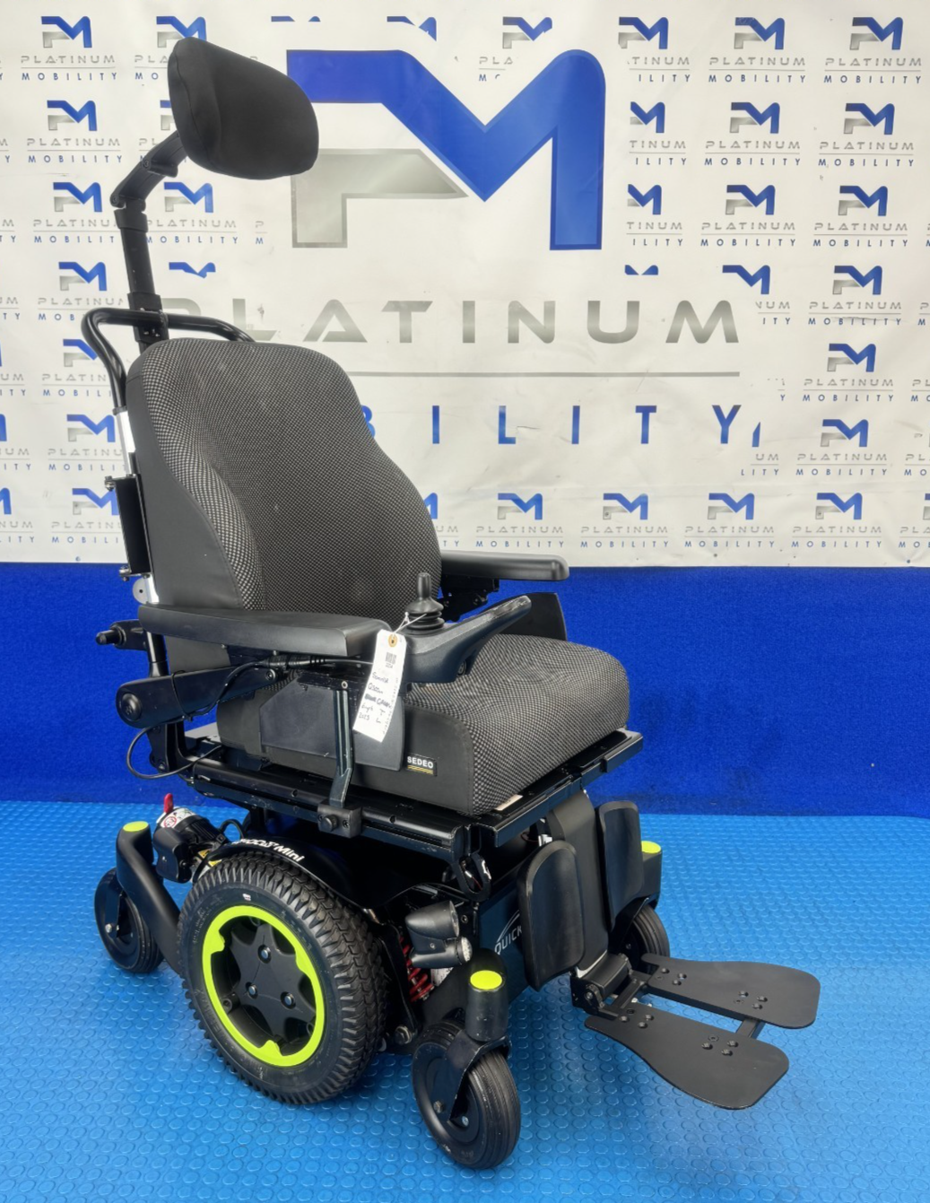 SUNRISE QUICKIE Q300 MINI RISER TILT COMPACT POWERCHAIR  2234