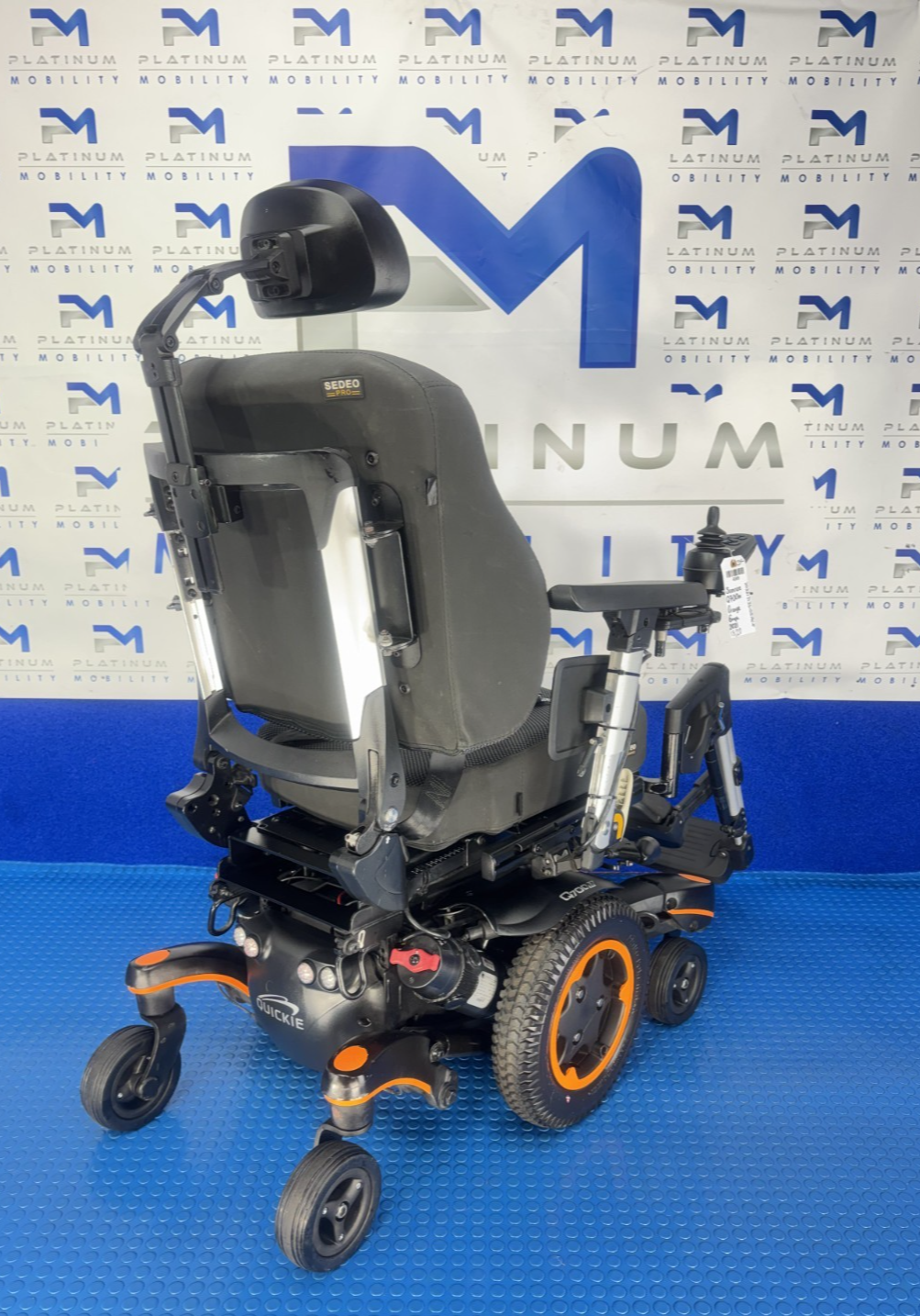 Sunrise Quickie Q700M Powerchair  Hydraulic Legs 6mph 4089