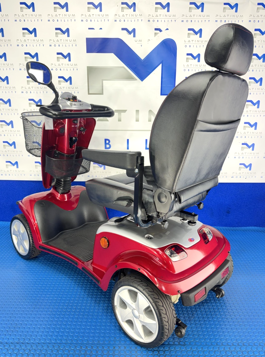Kymco Maxi 4 Wheeled Mobility Scooter New Batteries, Solid Tyres, 8mph 4070