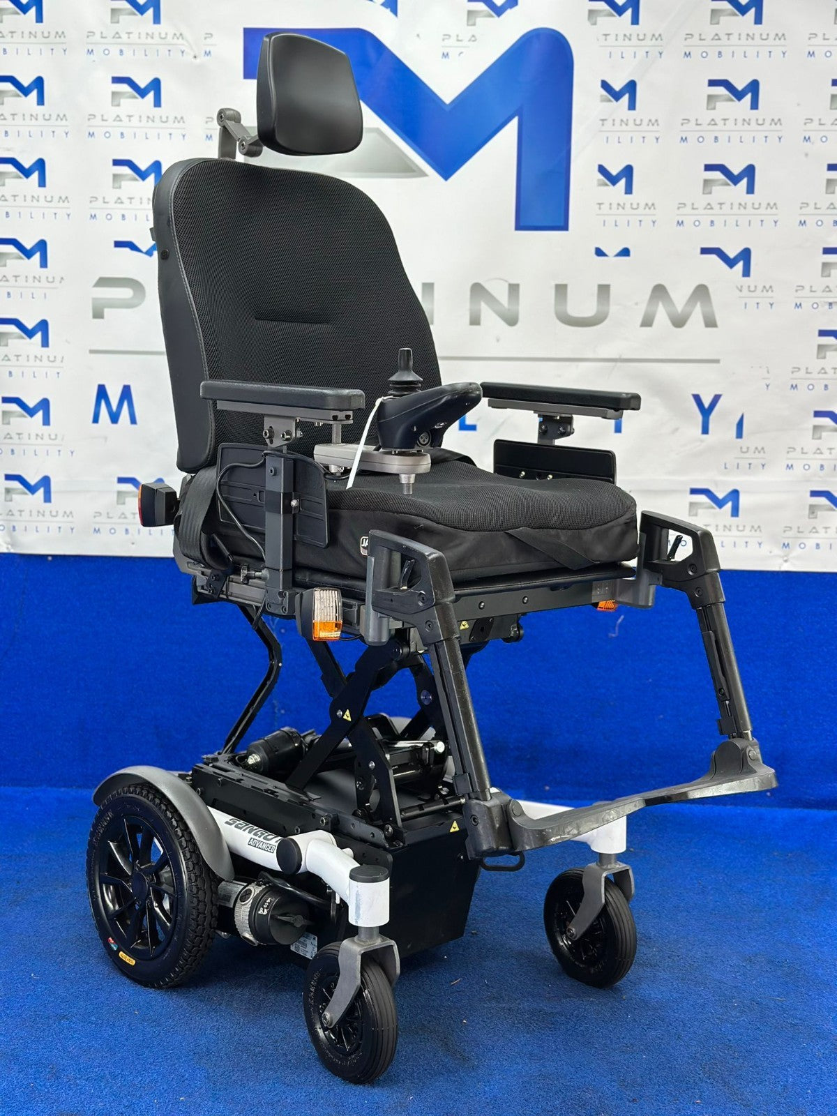 Dietz Sango Advanced R RWD – 6mph Electric Wheelchair Powerchair 1508