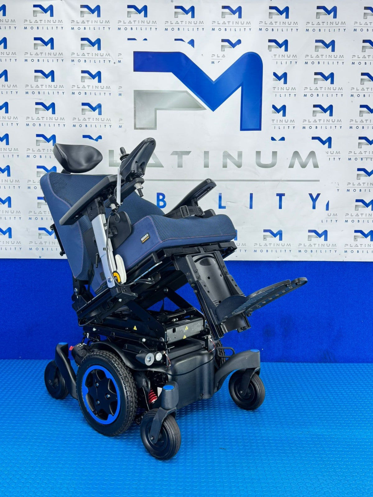 Sunrise Quickie Q500 M Powerchair – 6mph Riser Electric Wheelchair 2143