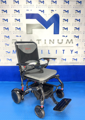 Motion Photon Powerchair Carbon Fibre Ultra Lightweight Powerchair 15.8kg 2558